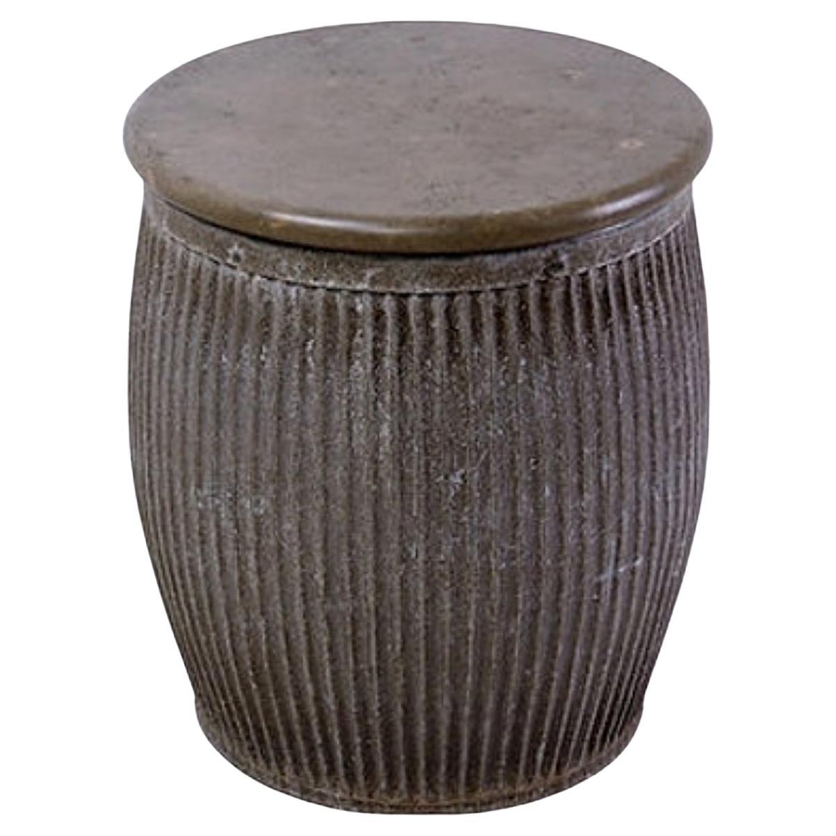 Table d'appoint Rival "Dolly Tub" vintage - Plateau en pierre polie - vers 1930 en vente
