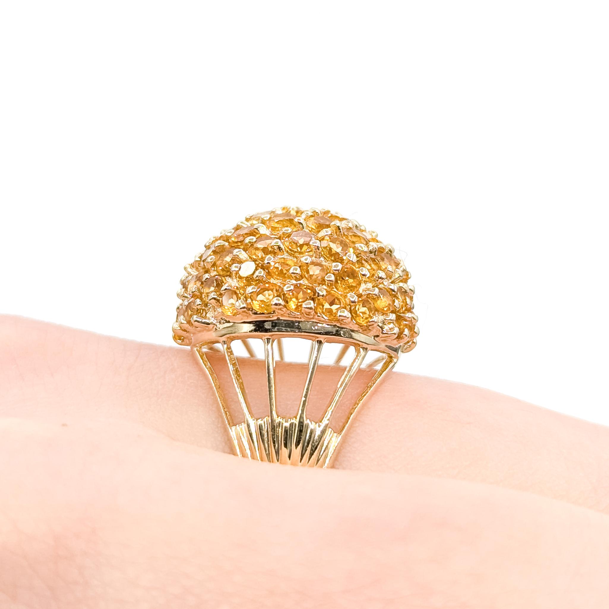 Vintage Dome Cluster Citrine Ring in 14k yellow gold (Rundschliff) im Angebot