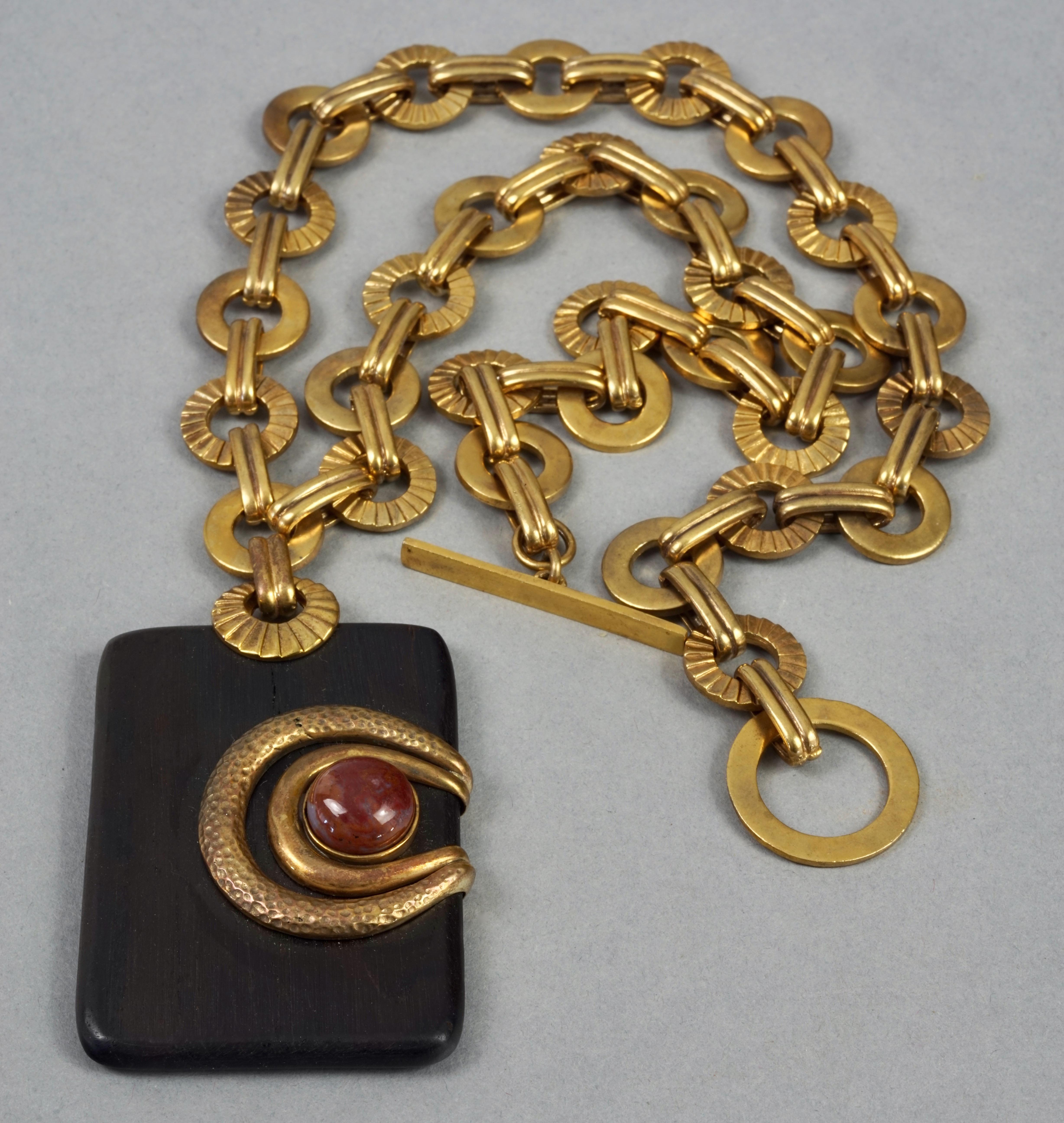 Vintage DOMINIQUE AURIENTIS Baroque Carnelian Cabochon Wood Pendant Necklace For Sale 3