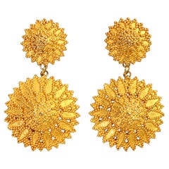 Vintage Dominique Aurientis Orecchini bizantini pendenti in oro opaco Circa 1980