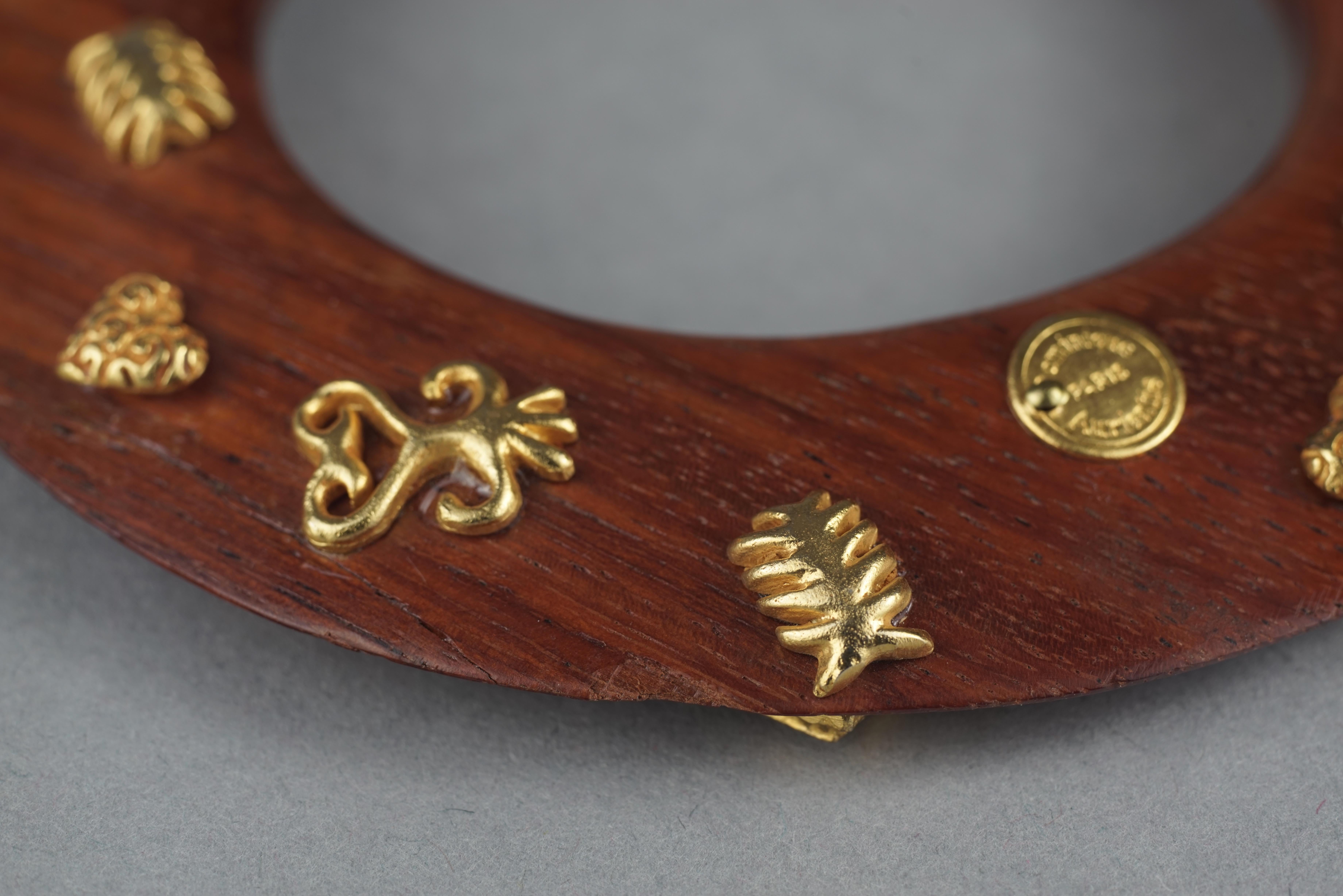 Vintage DOMINIQUE AURIENTIS Gilt Charm Flat Wood Bangle Bracelet For Sale 8