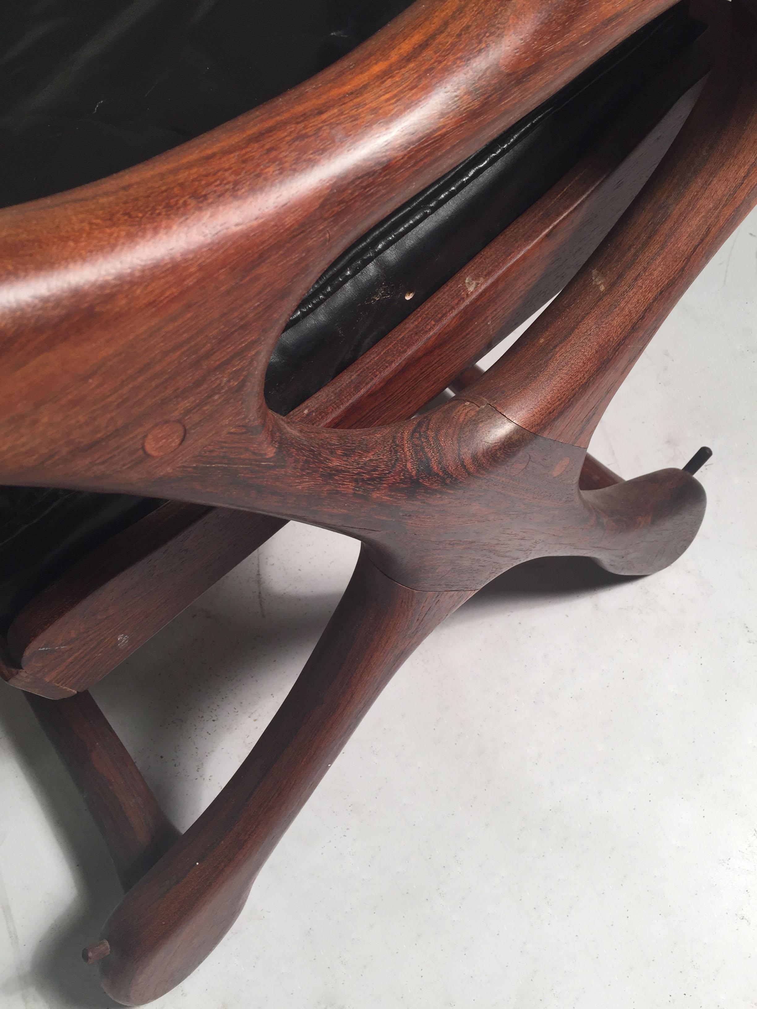 Vintage Don Shoemaker Rosewood Swinger Chair Signed Senal, Mexico In Good Condition For Sale In Chicago, IL