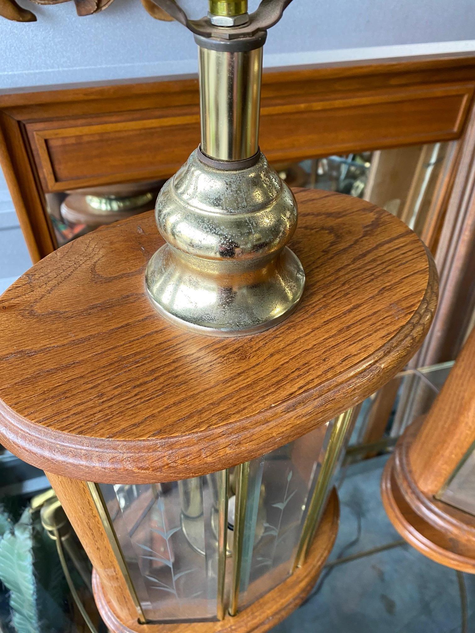 Vintage Don Ward Etched Glass Panel Wood and Brass Pair of Table Lamps For Sale 3