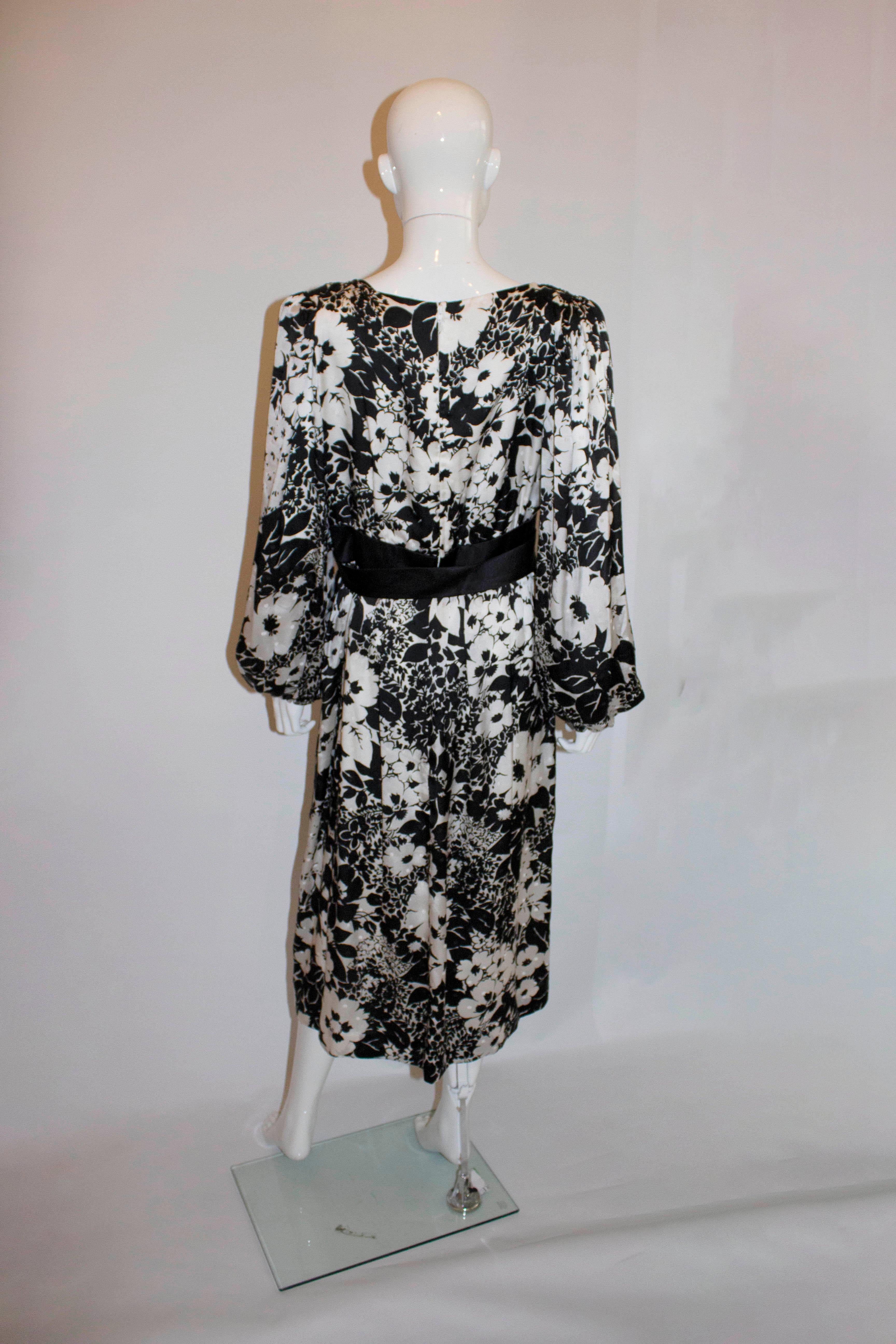 Women's Vintage Donald Campbell Black and White Silk Dress For Sale