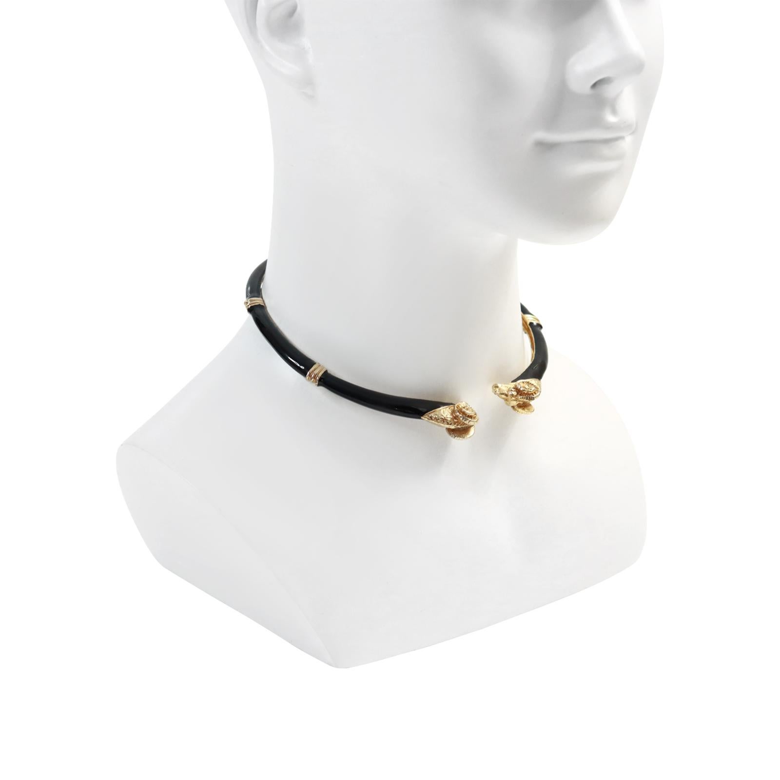 Vintage Donald Stannard Rams Head Choker in Black and Gold Circa 1980s en vente 6