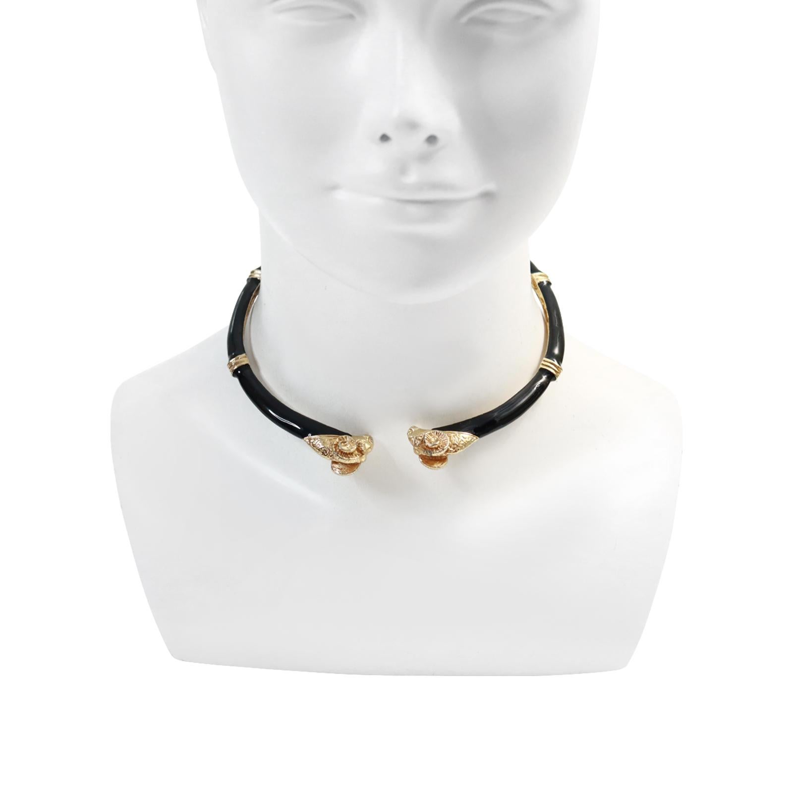 Vintage Donald Stannard Rams Head Choker in Black and Gold Circa 1980s en vente 1