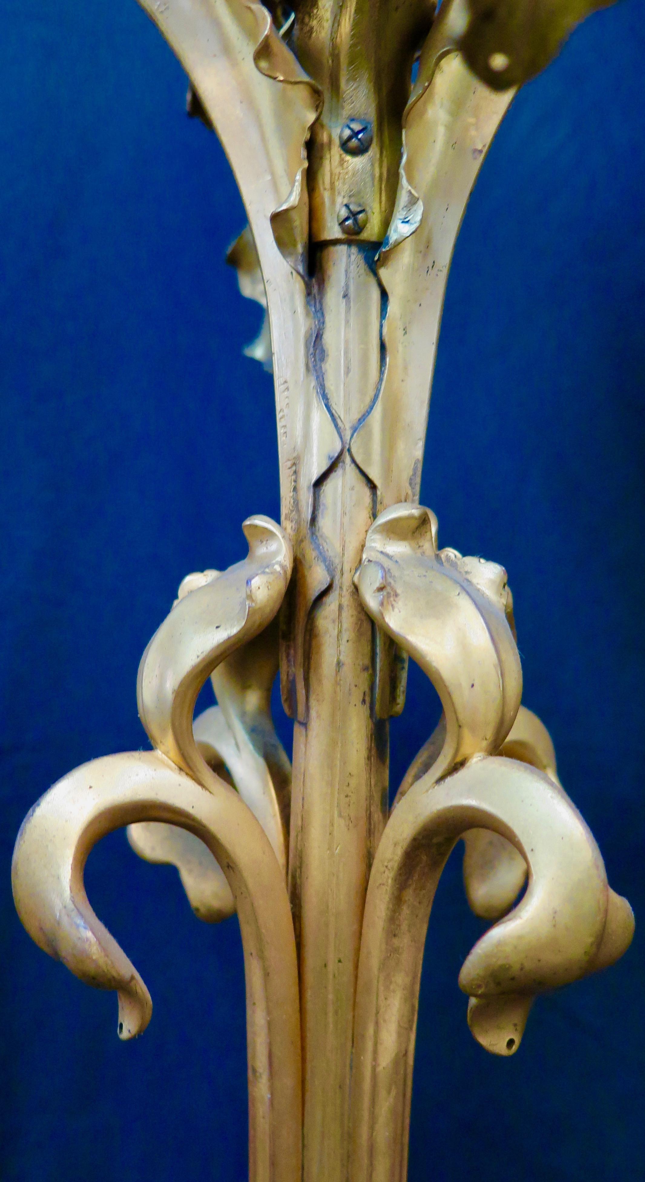 Vintage Doré Bronze and Alabaster Art Nouveau Period Lamps Pair In Good Condition For Sale In Bronx, NY