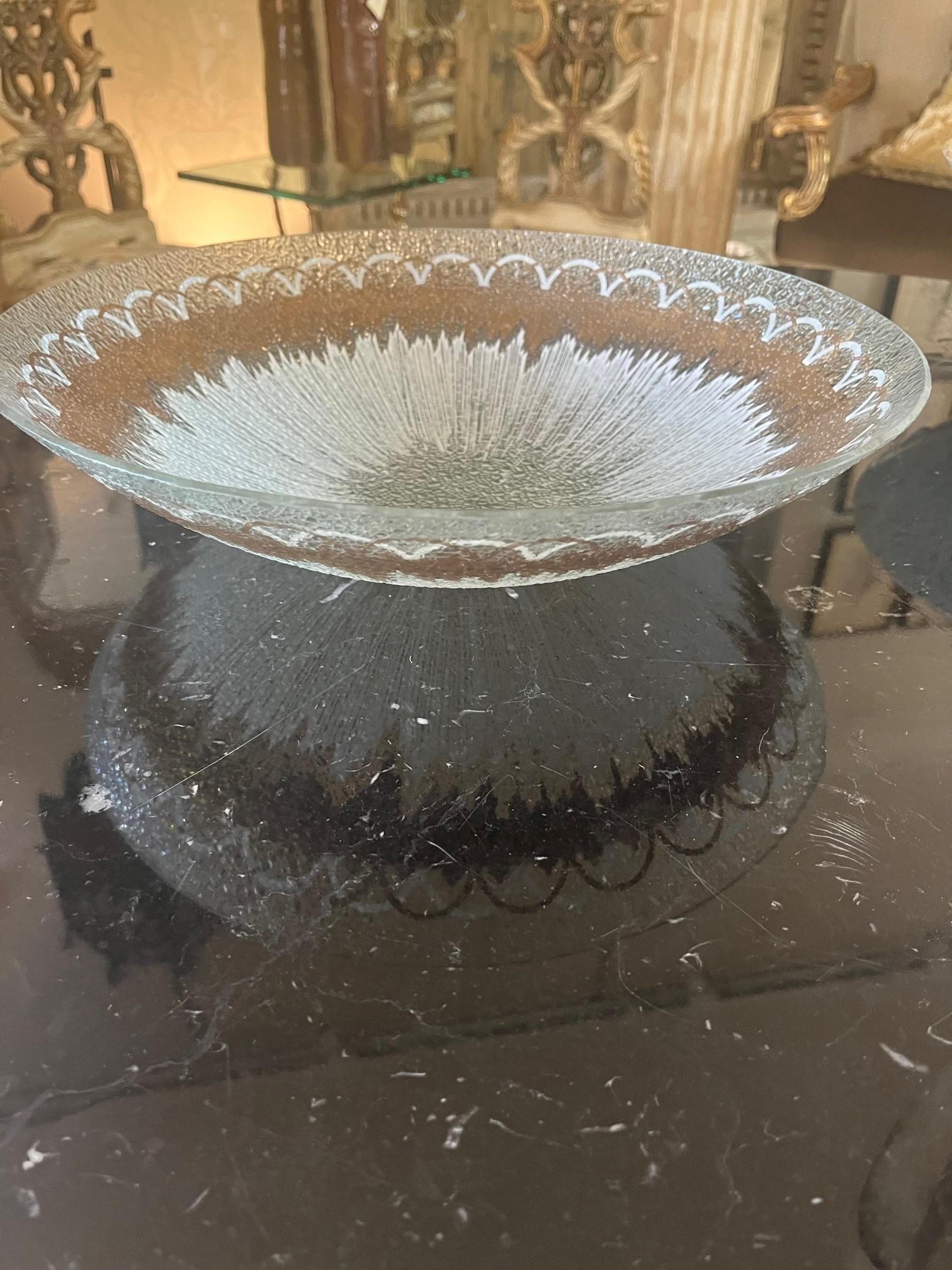 American Vintage Dorothy Thorpe Clear Glass Starburst White and Gold Bowl For Sale