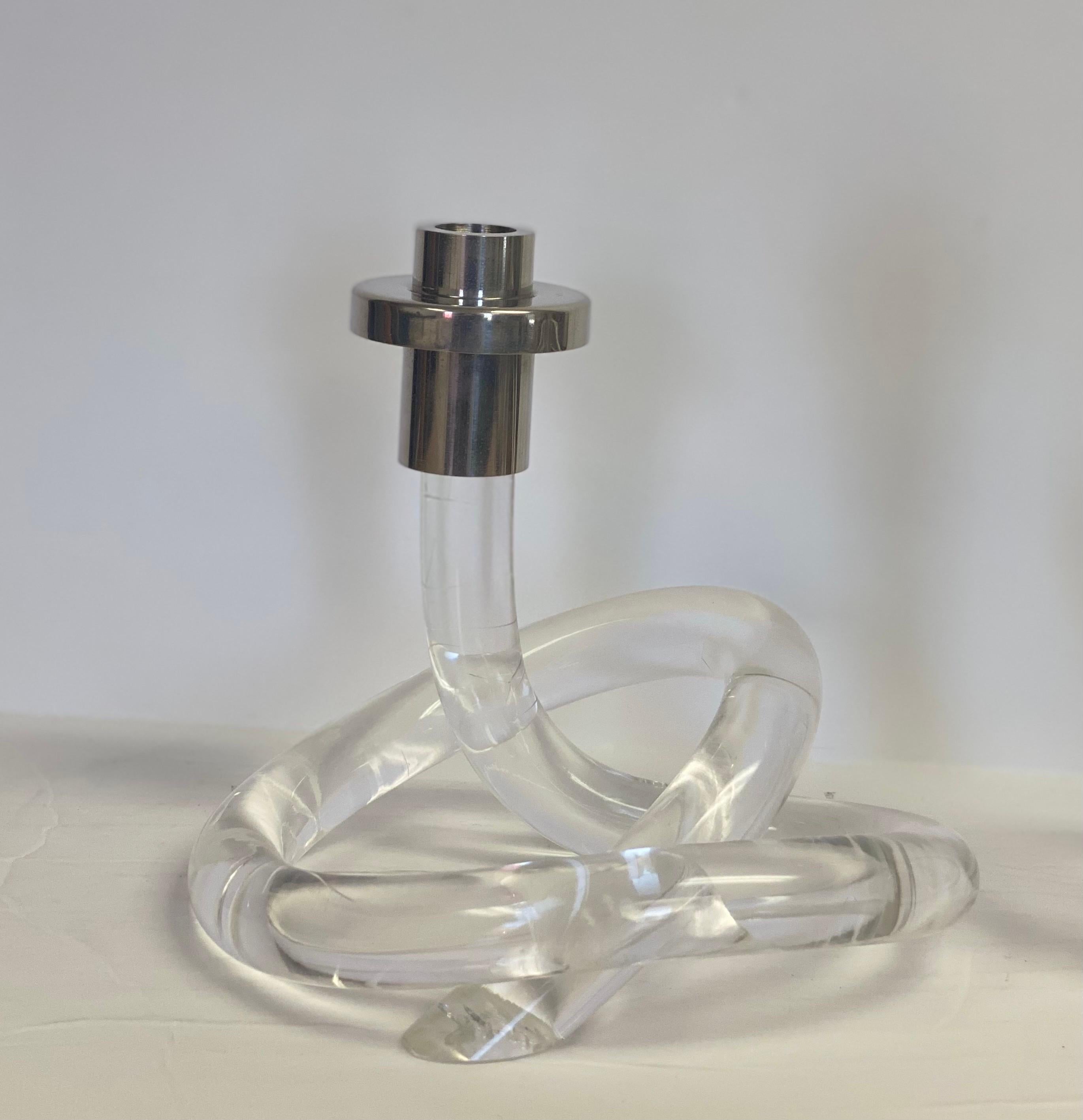 Mid-Century Modern Vintage Dorothy Thorpe Lucite Candlesticks, a Pair For Sale