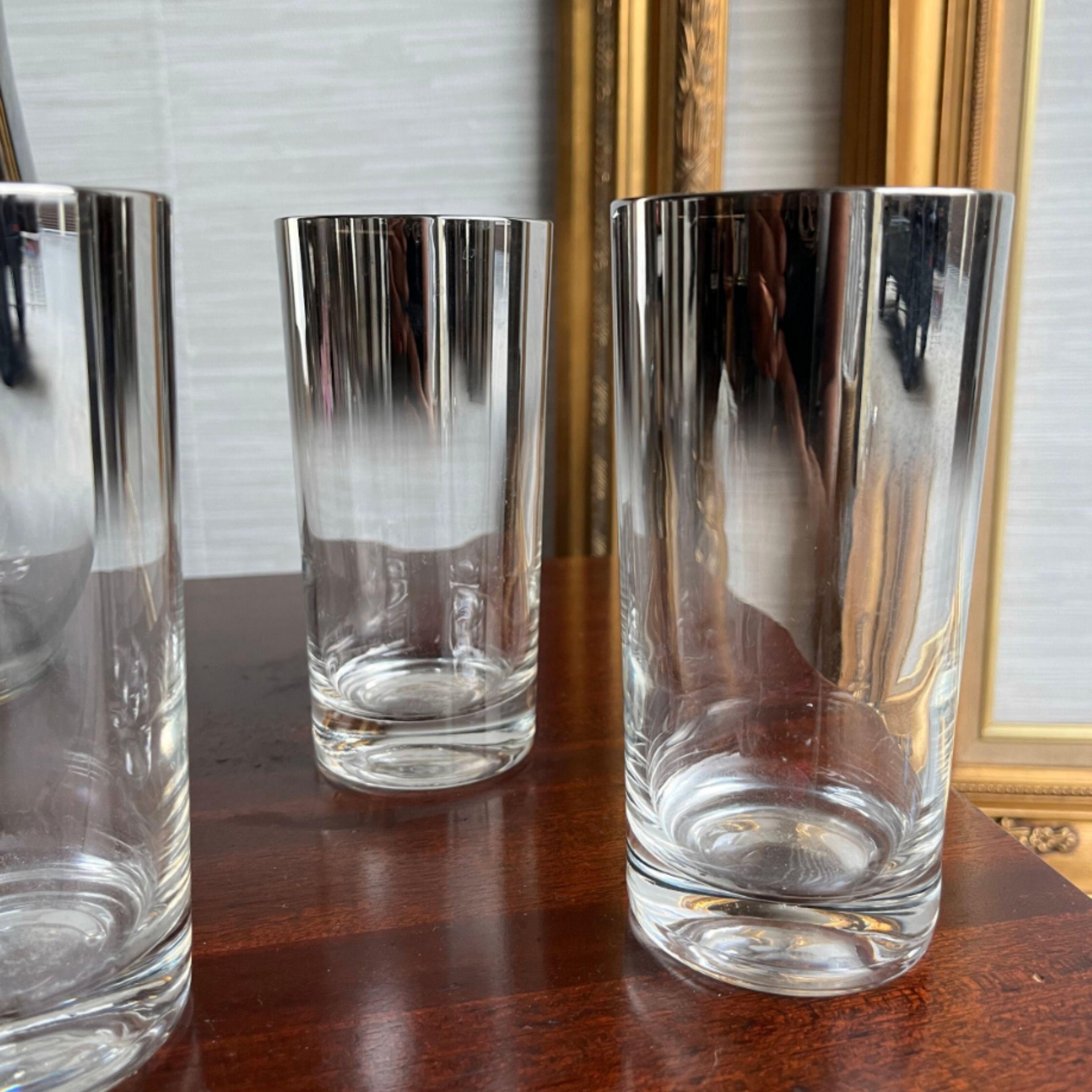 20th Century Vintage Dorothy Thorpe Mid Century Silver Fade Pitcher & Six Highball Glasses For Sale