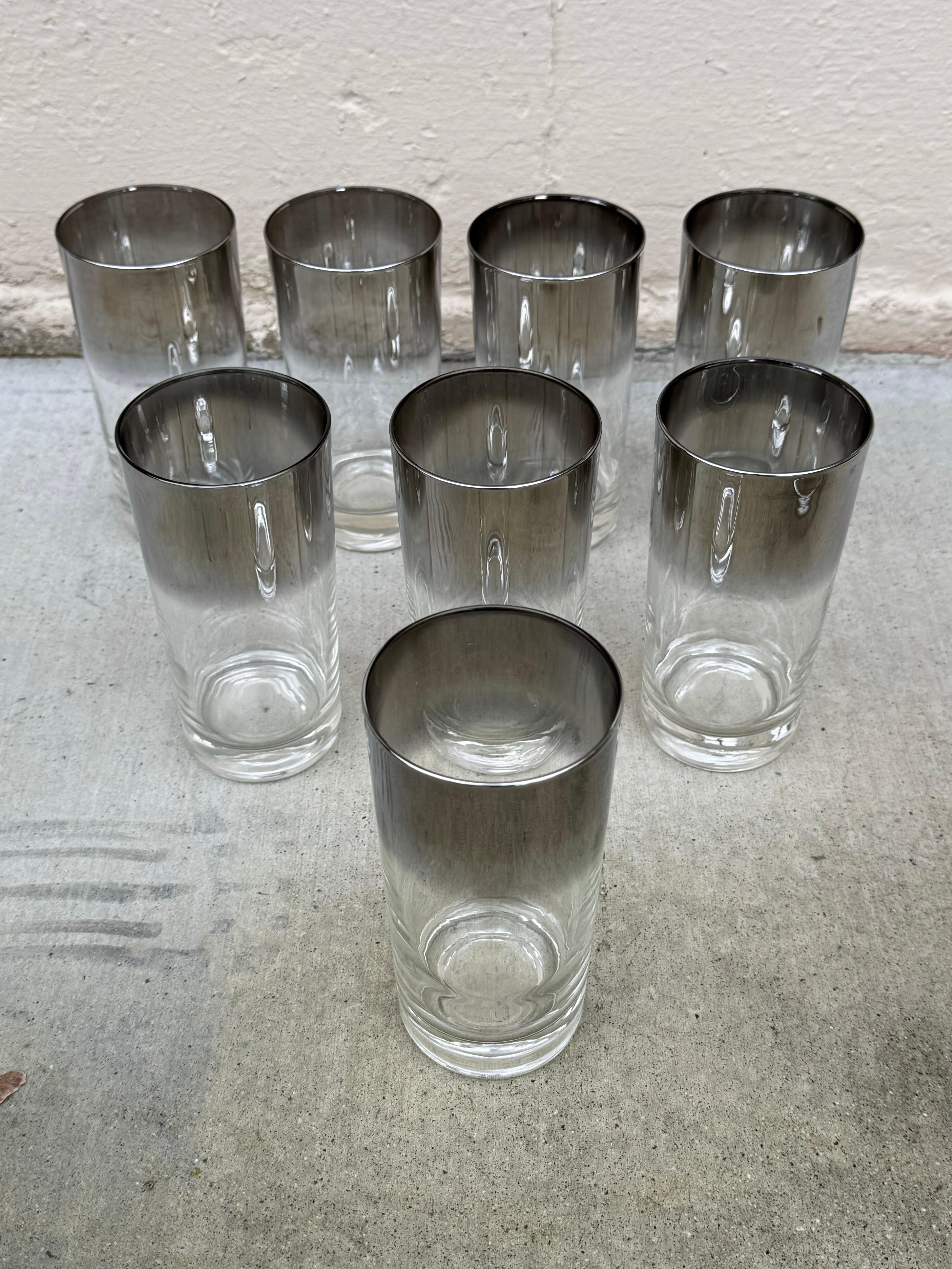 Post-Modern Vintage Dorothy Thorpe Style Barware, Highball Glasses And Ice Bucket In Caddy For Sale