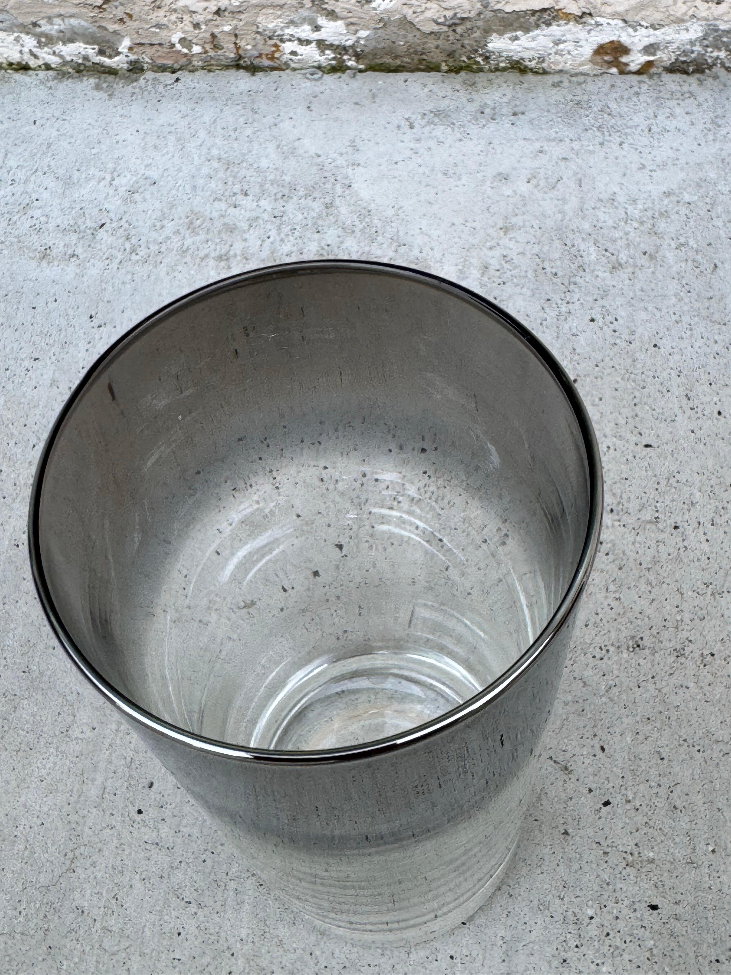 Vintage Dorothy Thorpe Style Barware, Highball Glasses And Ice Bucket In Caddy For Sale 1