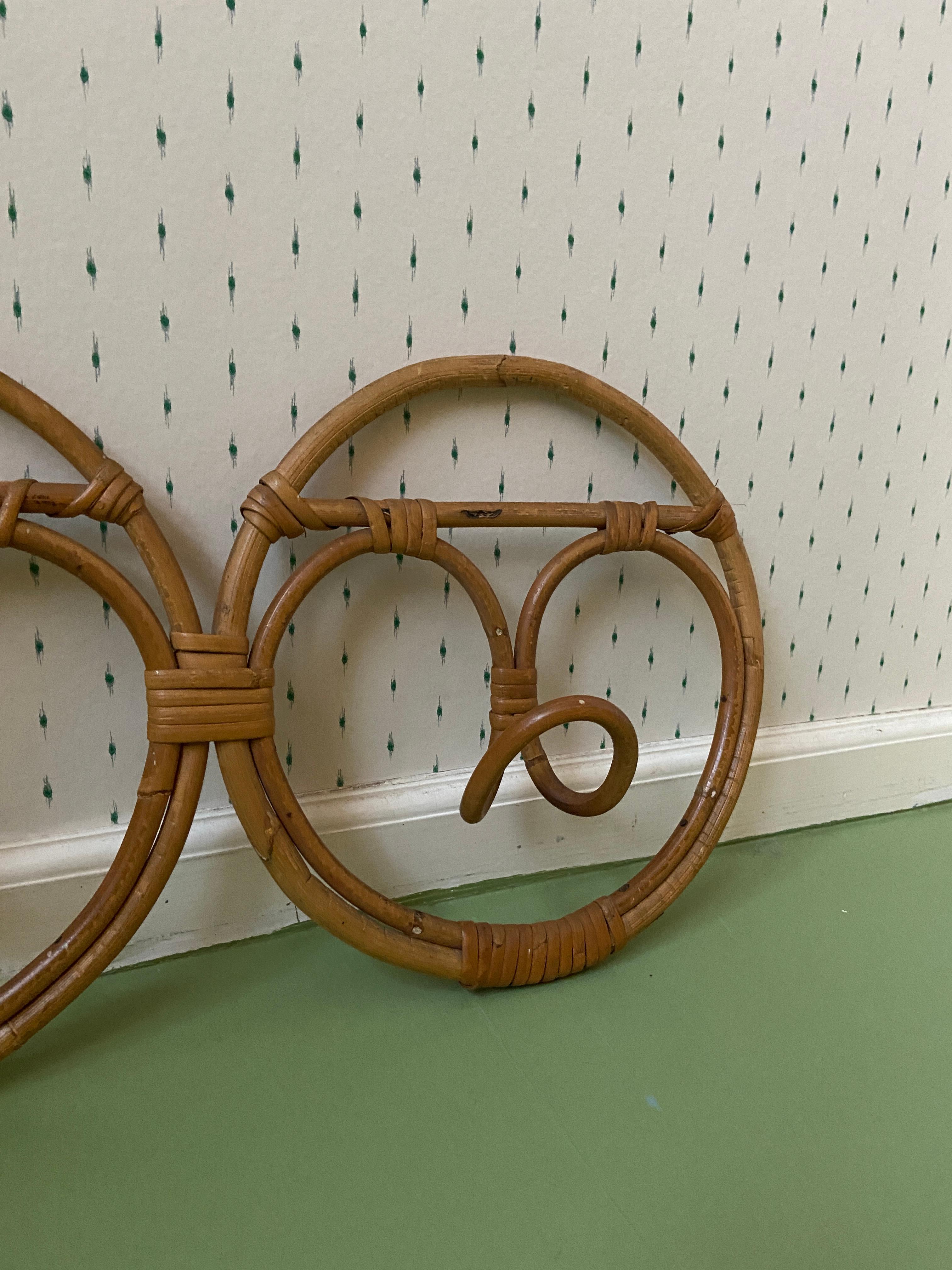 Hand-Crafted Vintage Double Circle Bamboo Coat Hanger, Italy, 1960s For Sale