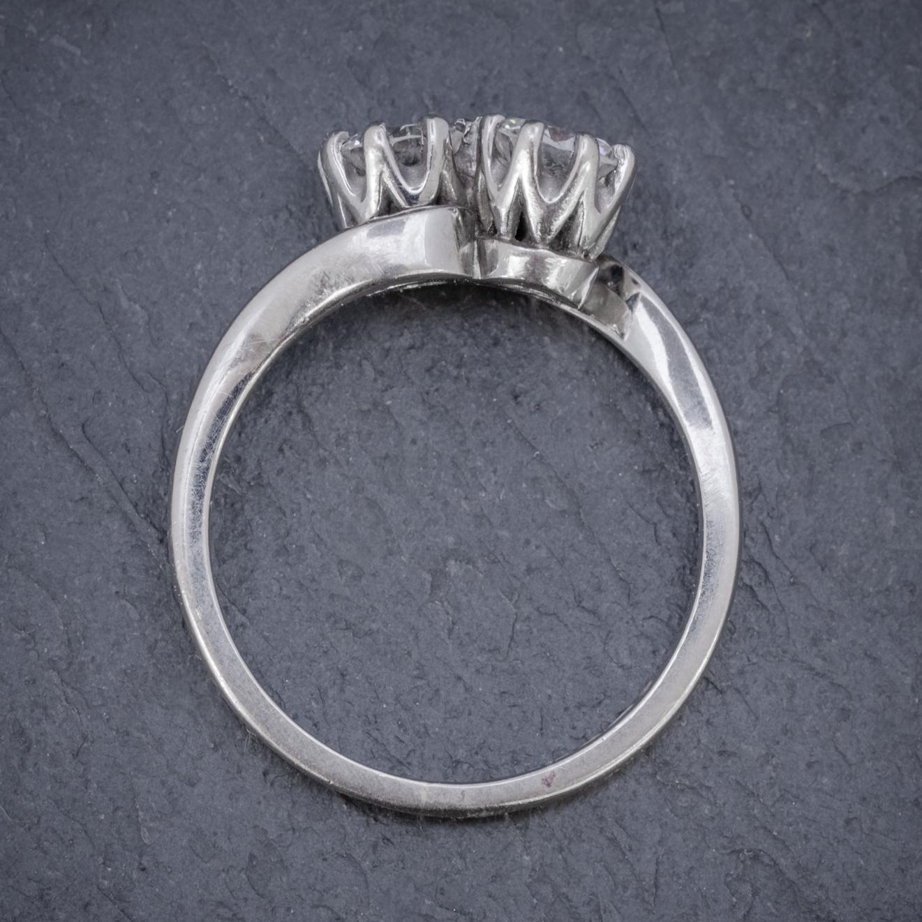 Vintage Double Diamond Ring 18 Carat White Gold 1.20 Carat of Diamond For Sale 1