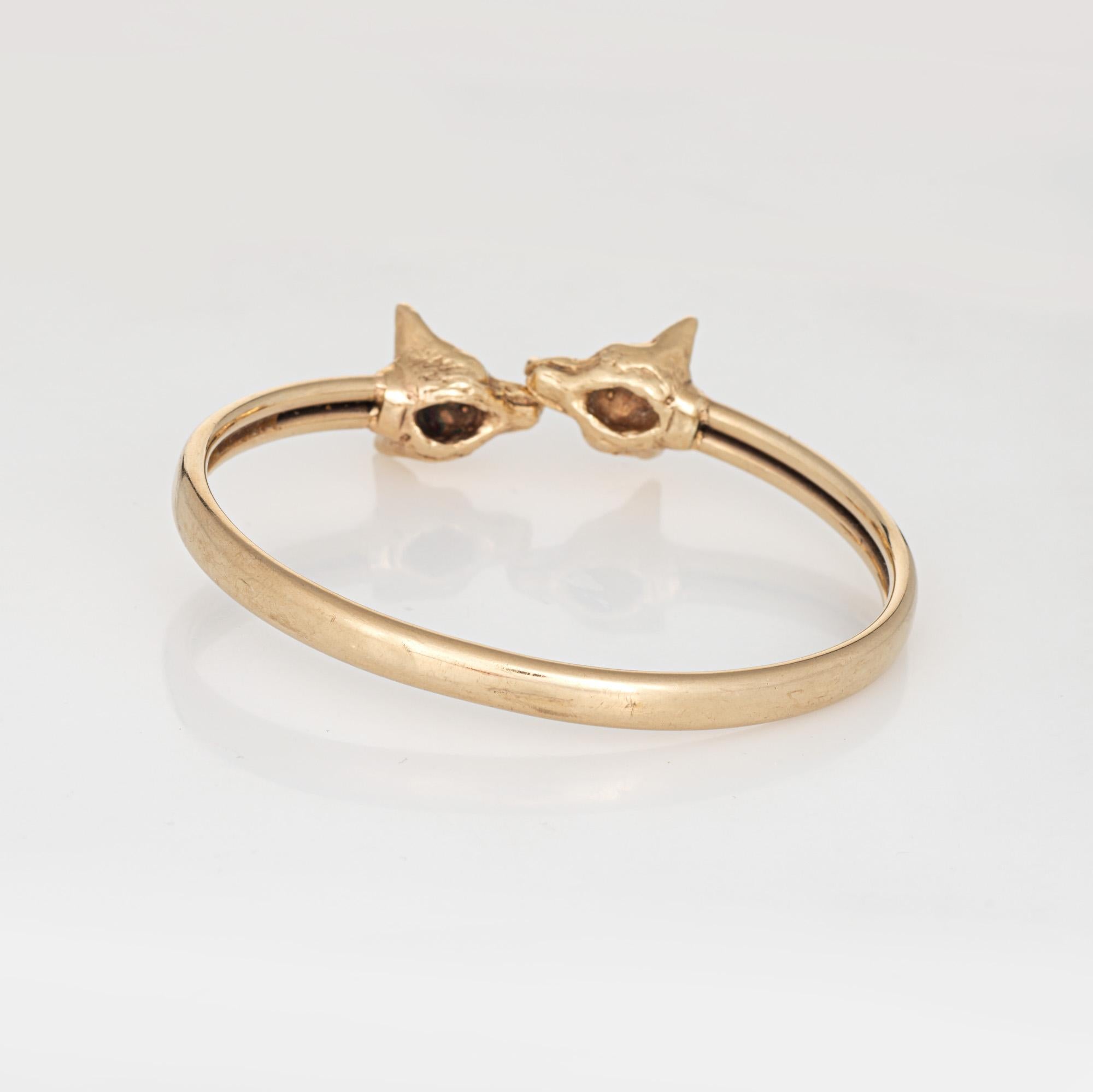 Moderne Vintage Double Fox Head Bangle 14k Yellow Gold Bypass Estate Jewelry en vente