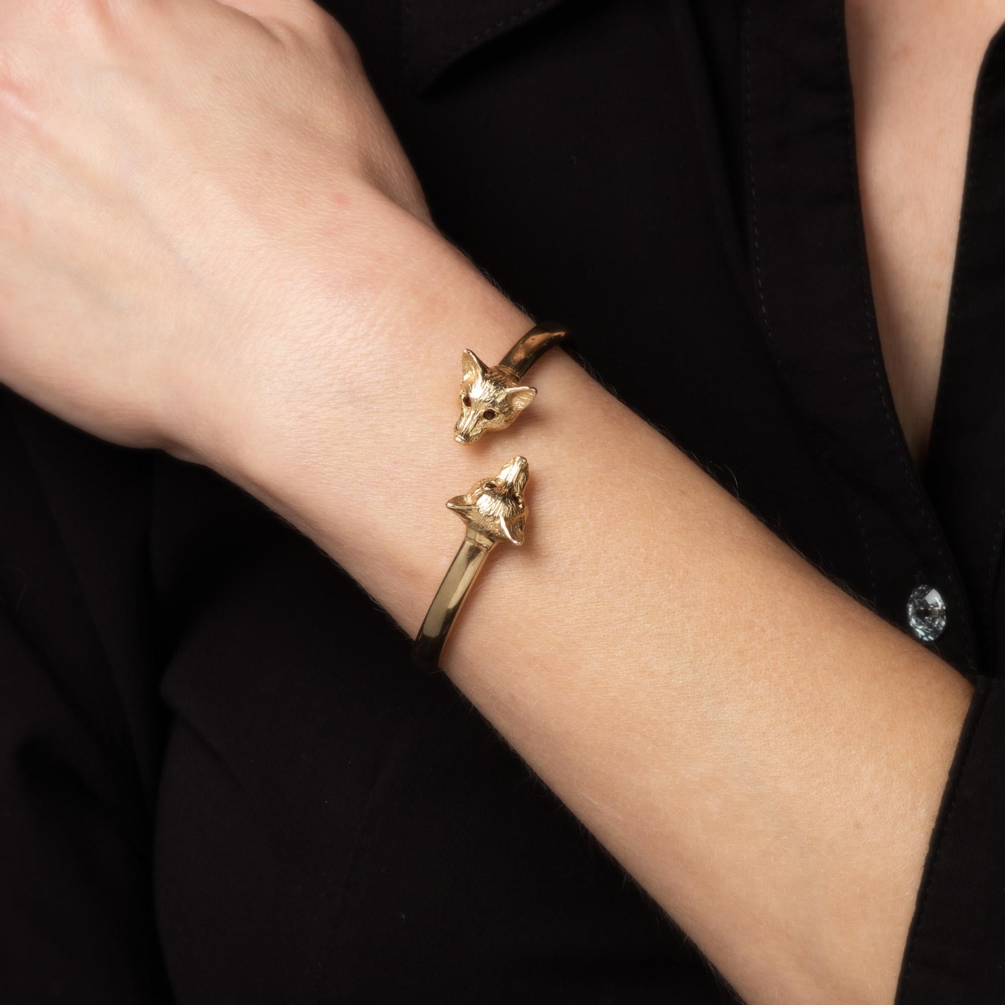 Vintage Double Fox Head Bangle 14k Yellow Gold Bypass Estate Jewelry en vente 1