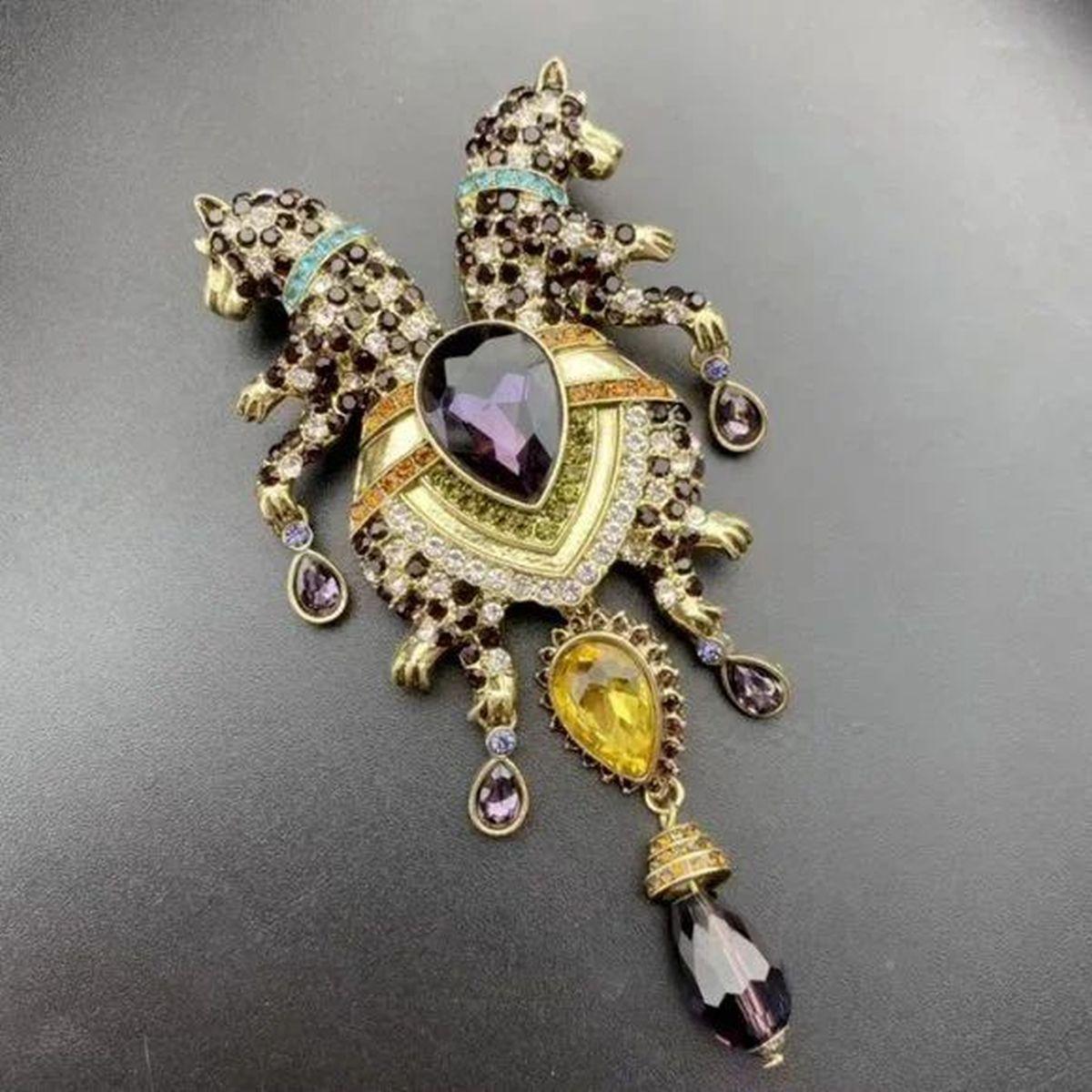 Simply Beautiful! Vintage Statement Double Leopard Crystal Signed Heidi Daus Designer Brooch Pin. Measuring approx. 4” H x 2”.  More Beautiful in Real time! Sure to be admired...A piece you'll turn to time and again!