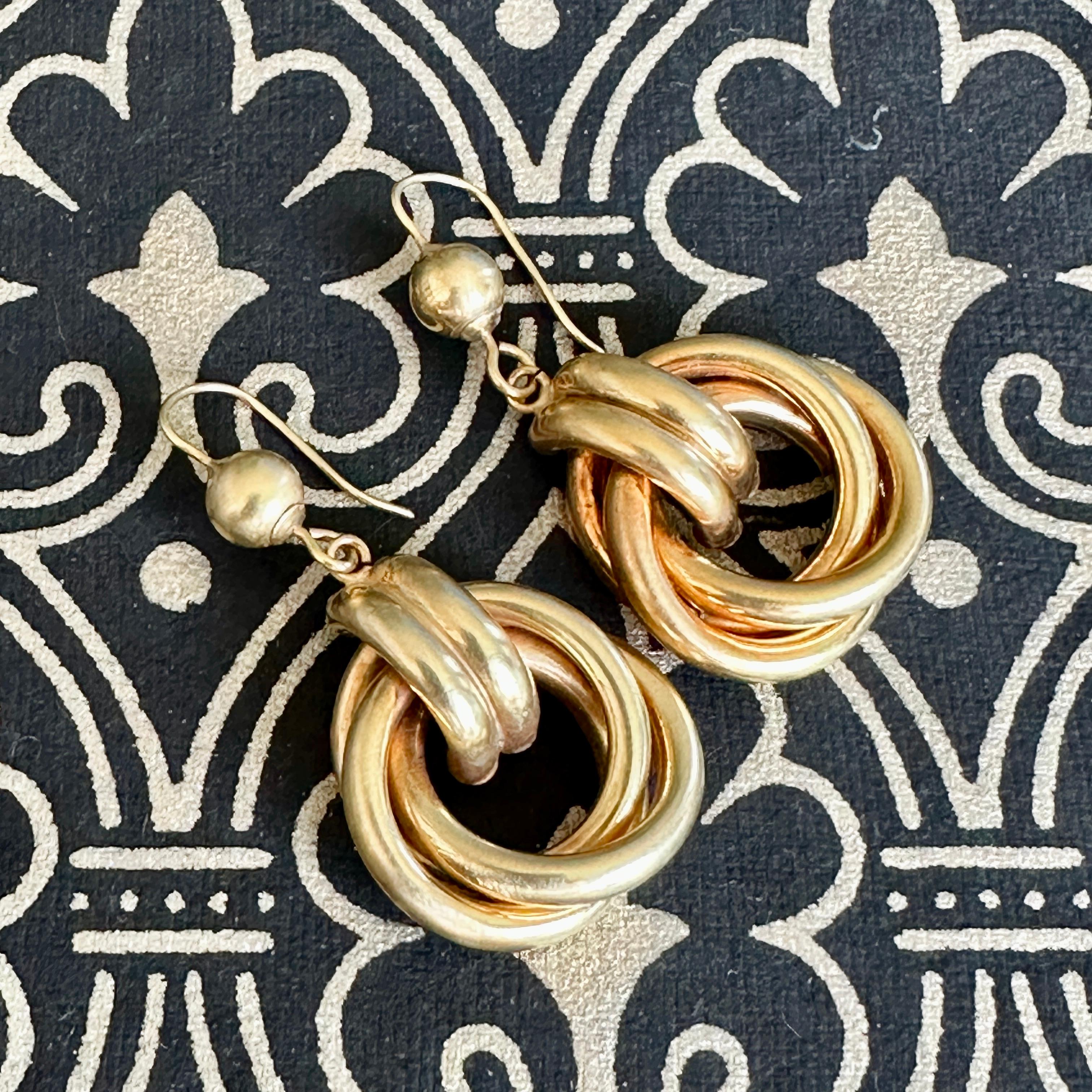 Vintage Double Loop 9K Yellow Gold Earrings For Sale 6