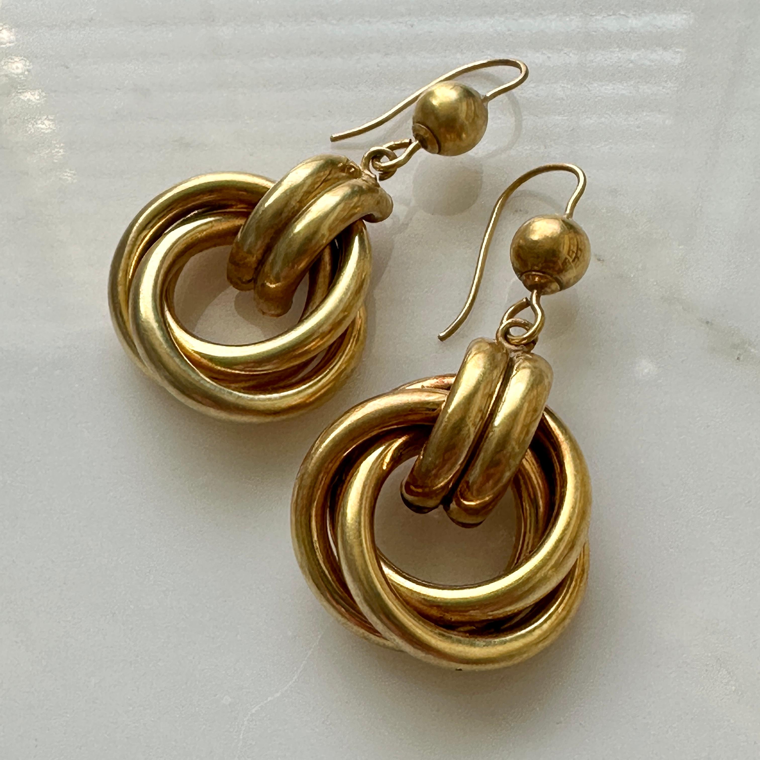 Vintage Double Loop 9K Yellow Gold Earrings For Sale 14