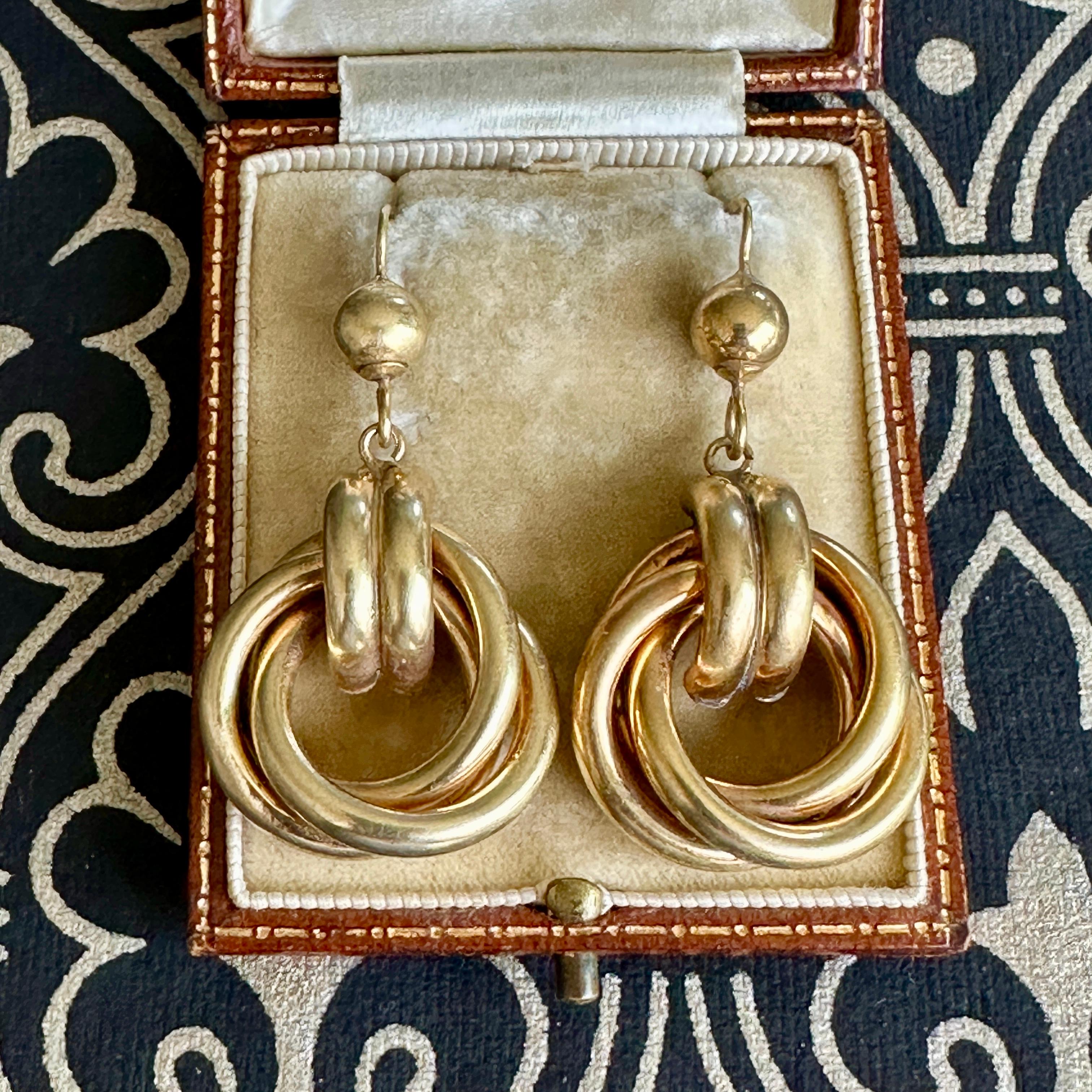 Modern Vintage Double Loop 9K Yellow Gold Earrings For Sale