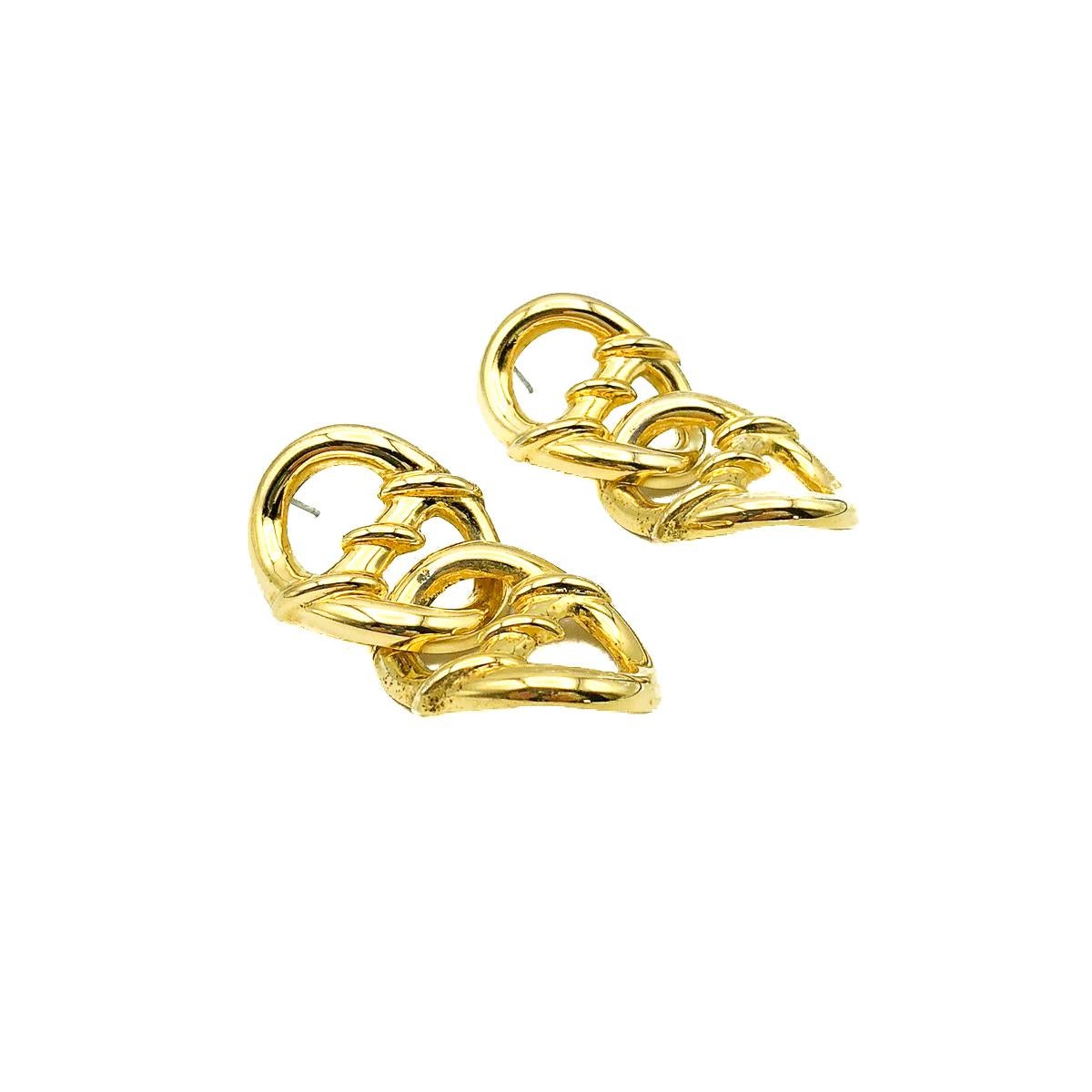 Vintage Double Mariner Earrings. Featuring a double mariner inspired link. 
Vintage Condition: Very good without damage or noteworthy wear. 
Materials: Gold Plated Metal
Signed: Unsigned
Fastening: Post for Pierced Ears
Approximate Dimensions: