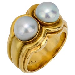 Anello vintage con doppia perla in oro giallo 18 carati