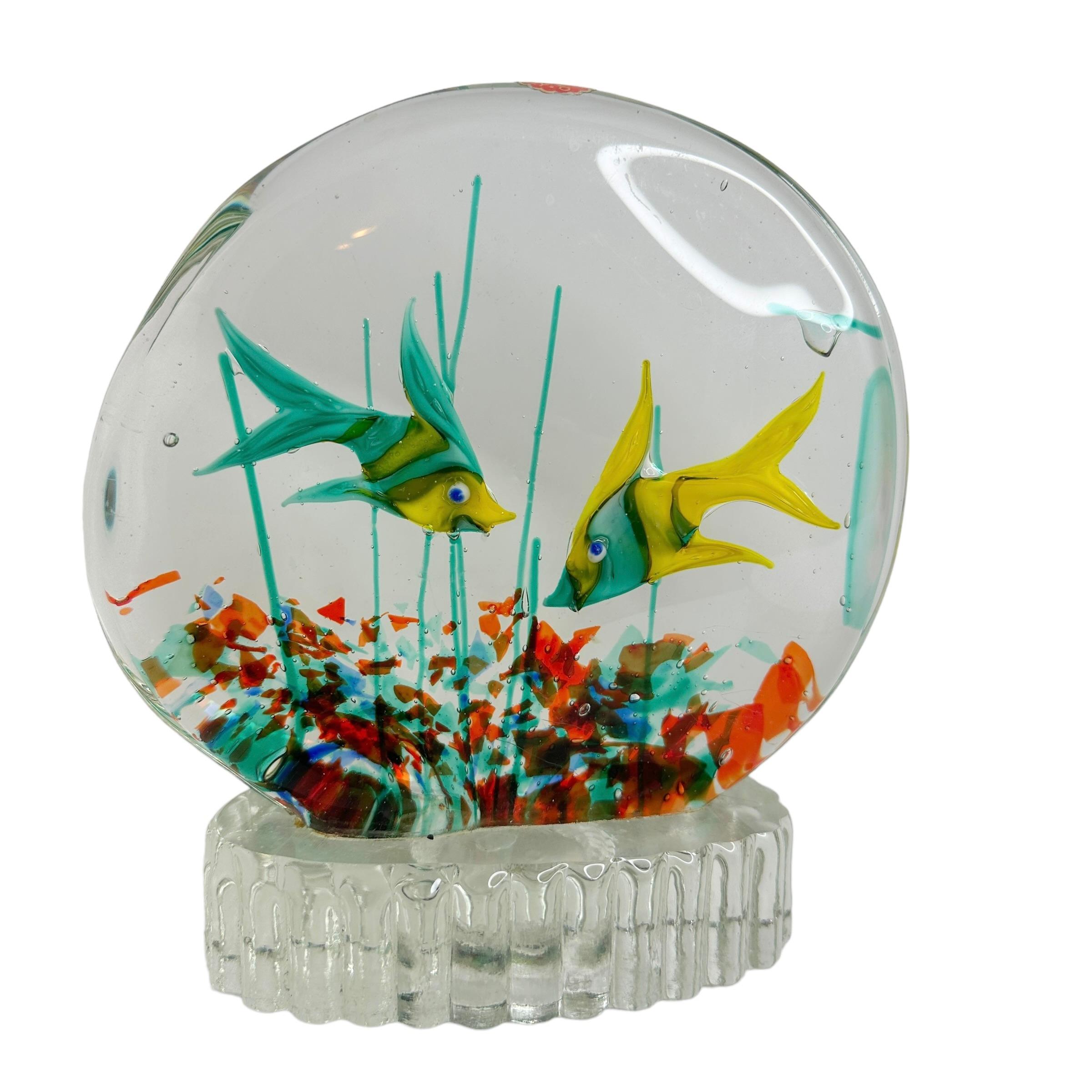 Mid-Century Modern Vintage Double Side Two Fish Aquarium Sculpture on Base, Murano, Italy, 1970s