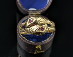 Vintage double snake ring, 9k yellow gold, Ruby