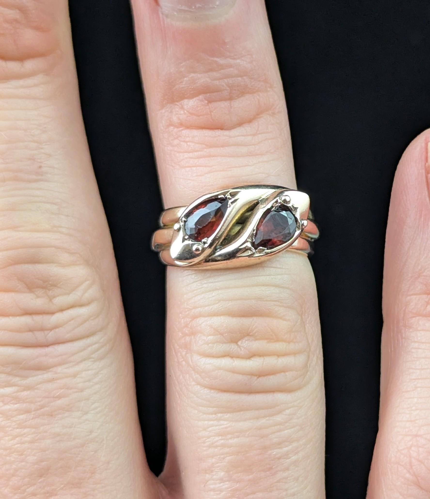 Art Deco Vintage Double snake ring, Garnet, 9k rose gold