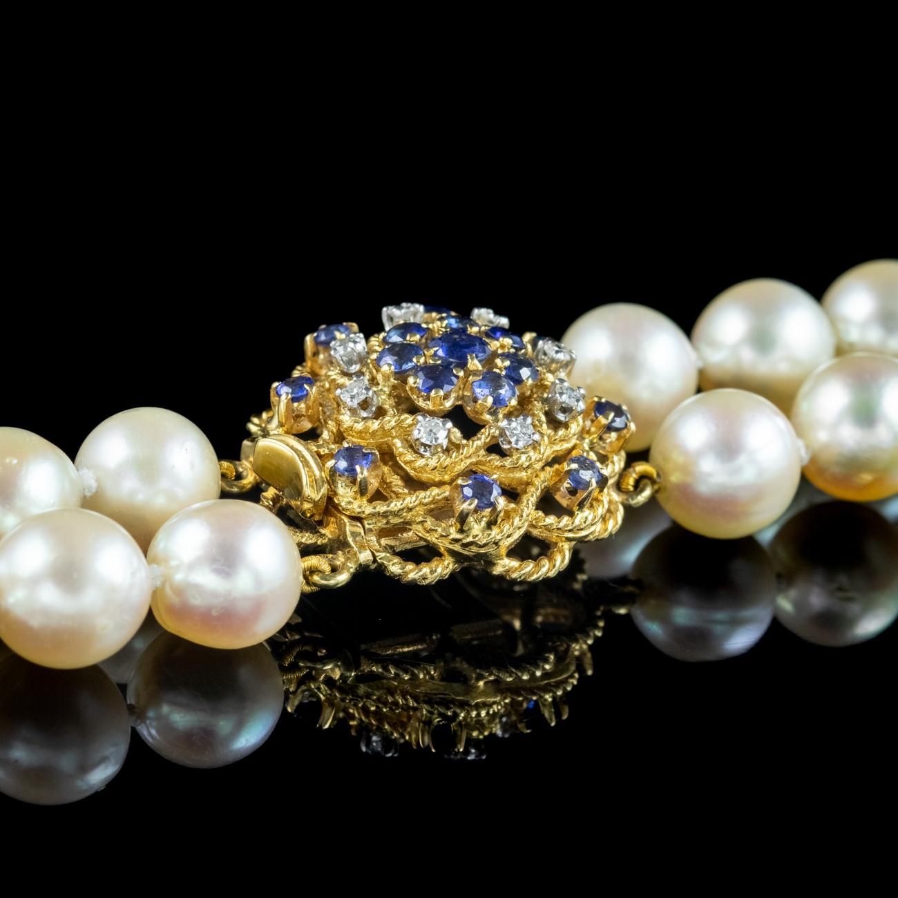 Vintage Double Strand Pearl Necklace Sapphire Diamond Clasp In Good Condition For Sale In Kendal, GB