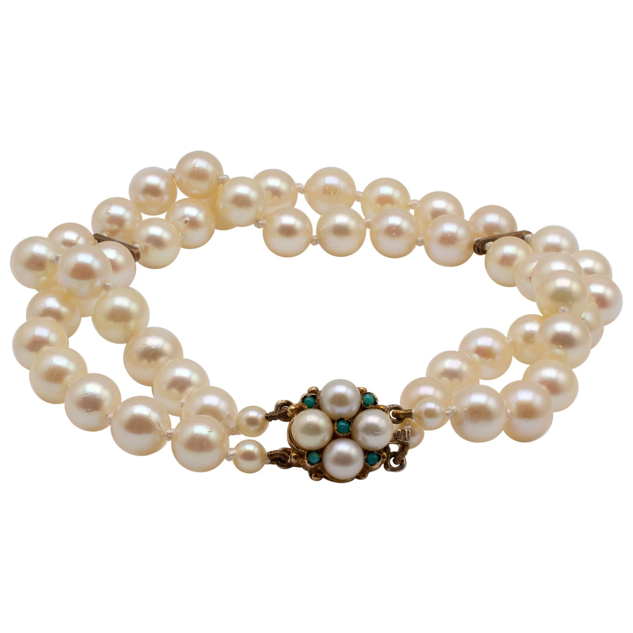 Vintage Double Strand Pearl Turquoise Bracelet Gold Clasp circa 1970s For Sale