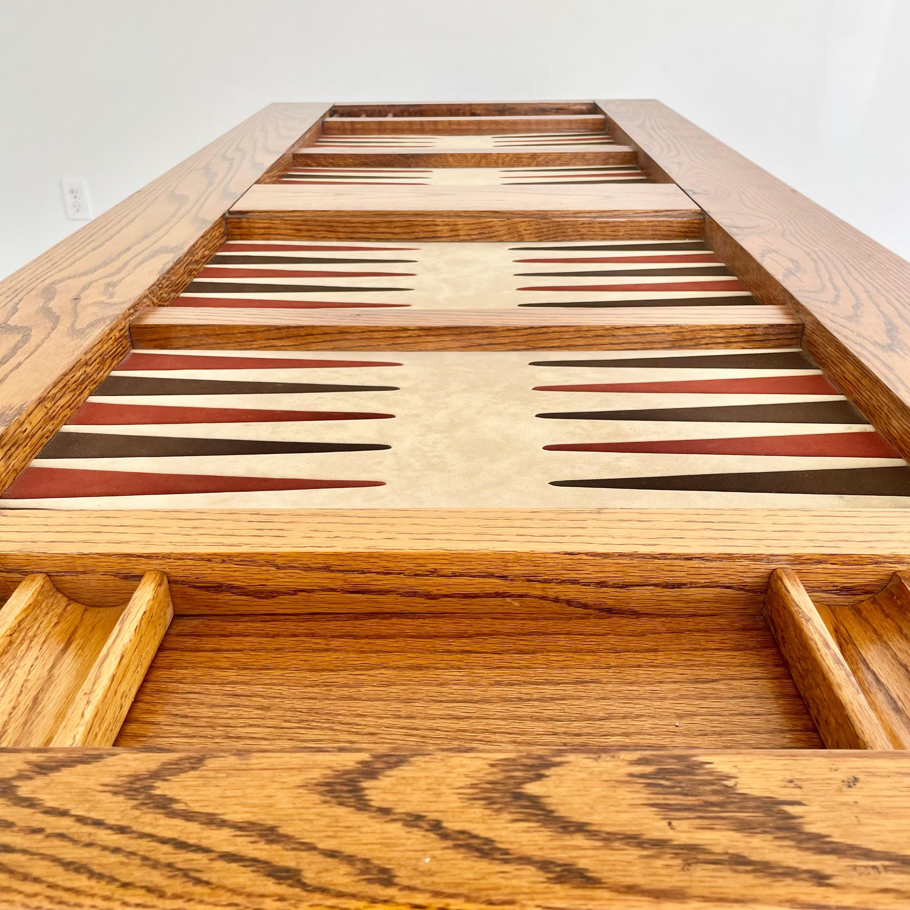 Table de backgammon vintage à double large en chêne et daim, années 1980, États-Unis en vente 9