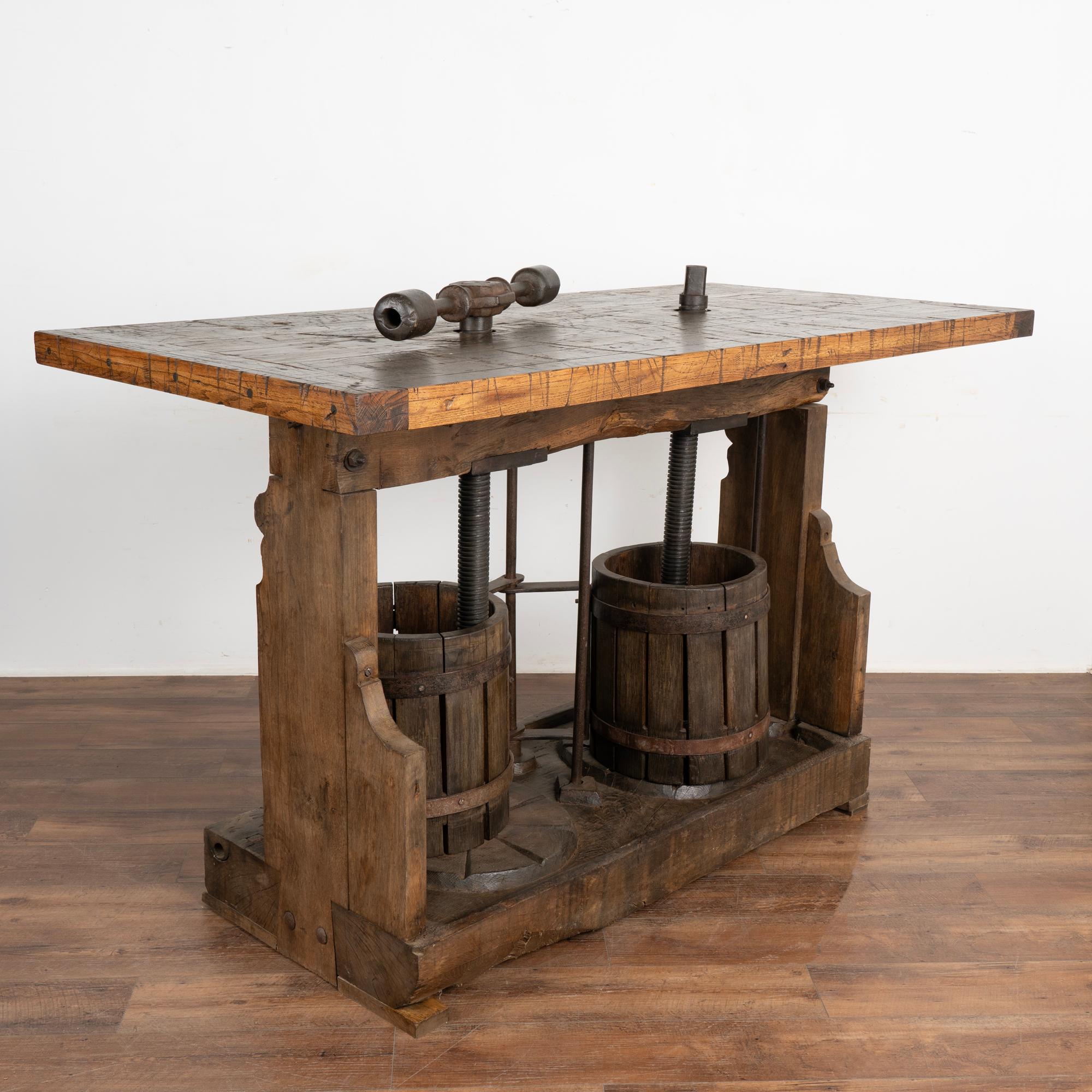 Vintage Double Wine Press Standing Bar Wine Tasting Table, circa 1900 For Sale 3