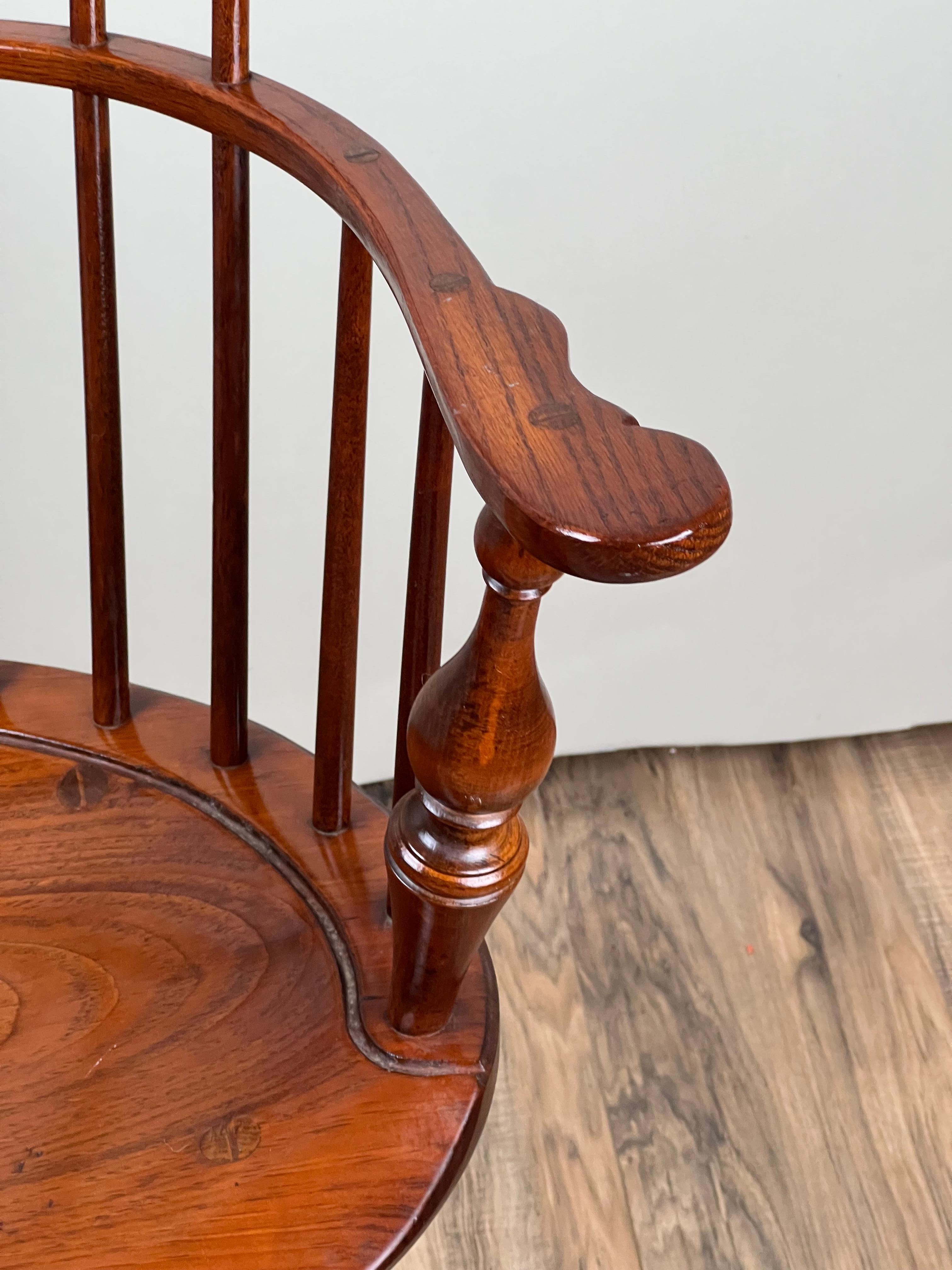 20ième siècle By D. A. Dimes Comb Back Windsor Arm Chair en vente