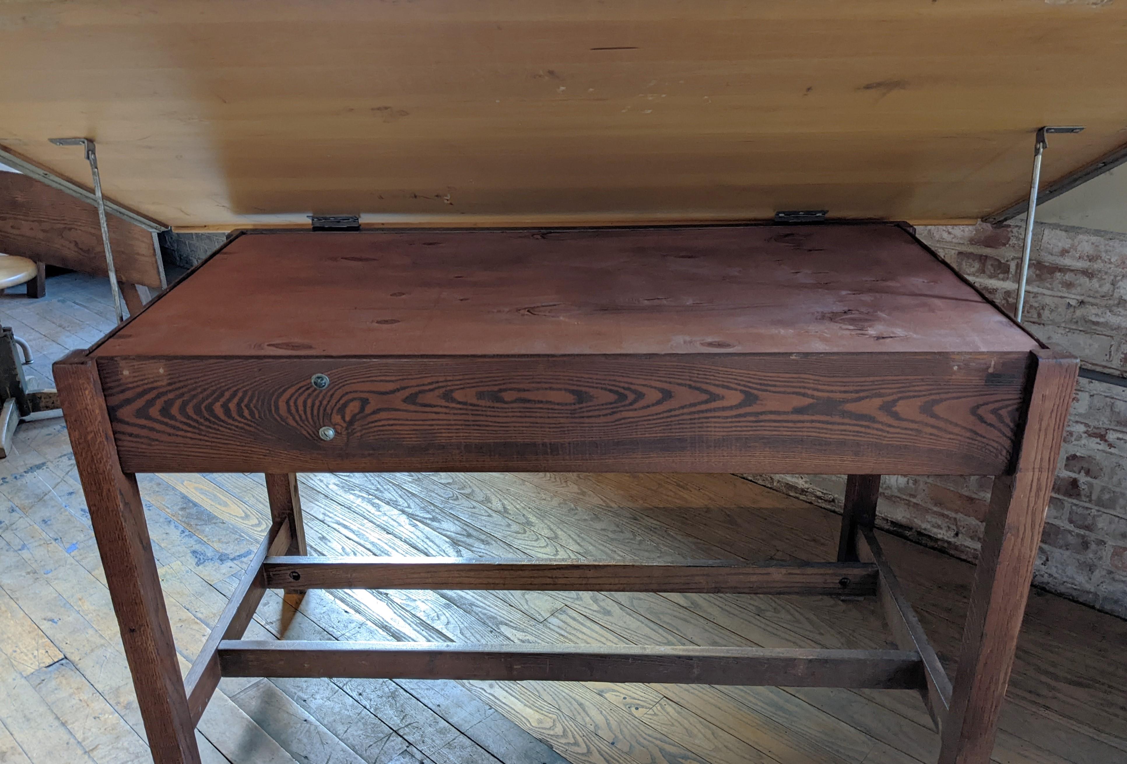Vintage Drafting Table / Desk For Sale 4