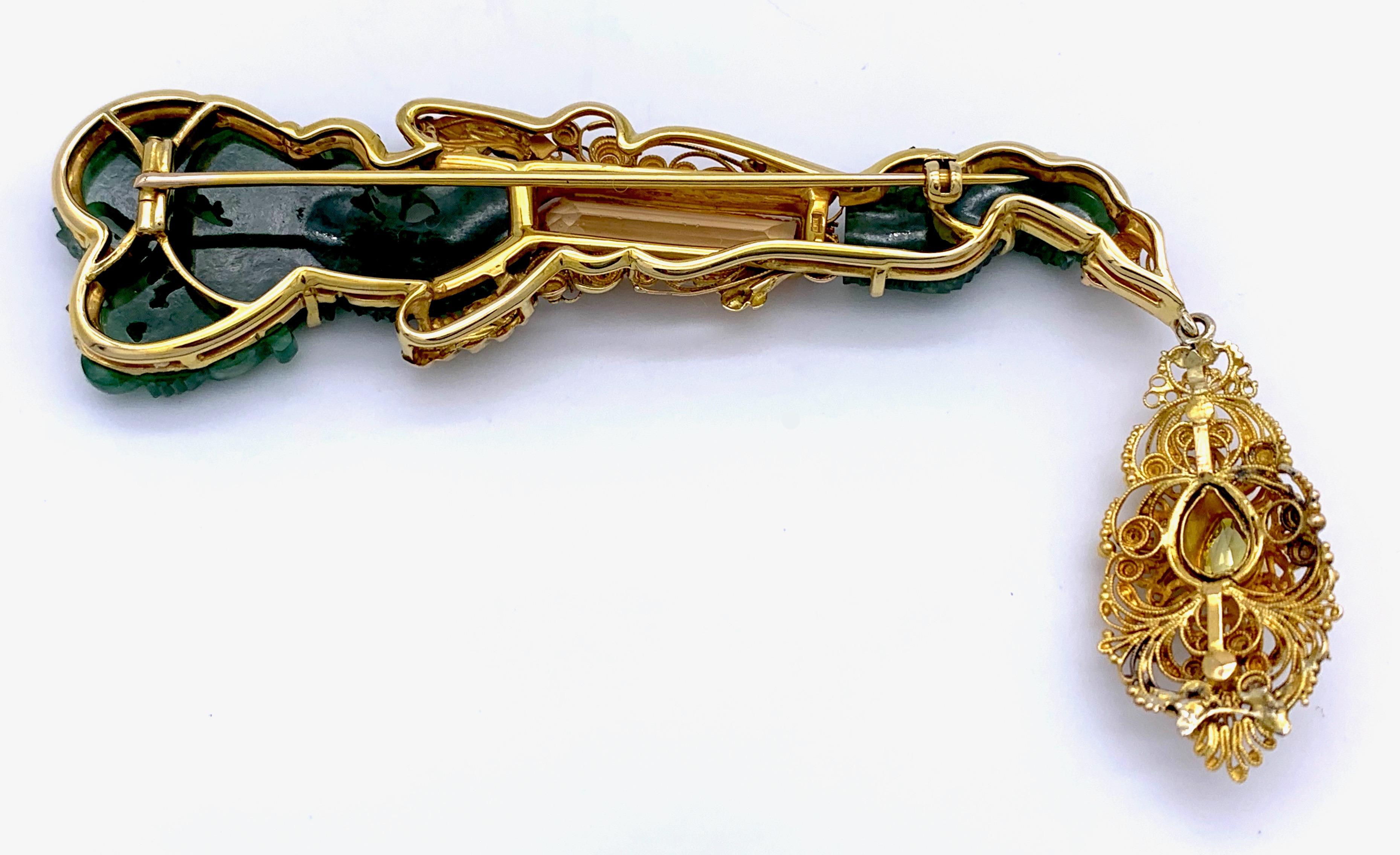 Women's Vintage Dragon Carved Jadeite Topas Ruby 18 Karat Gold Brooch with Pendant For Sale