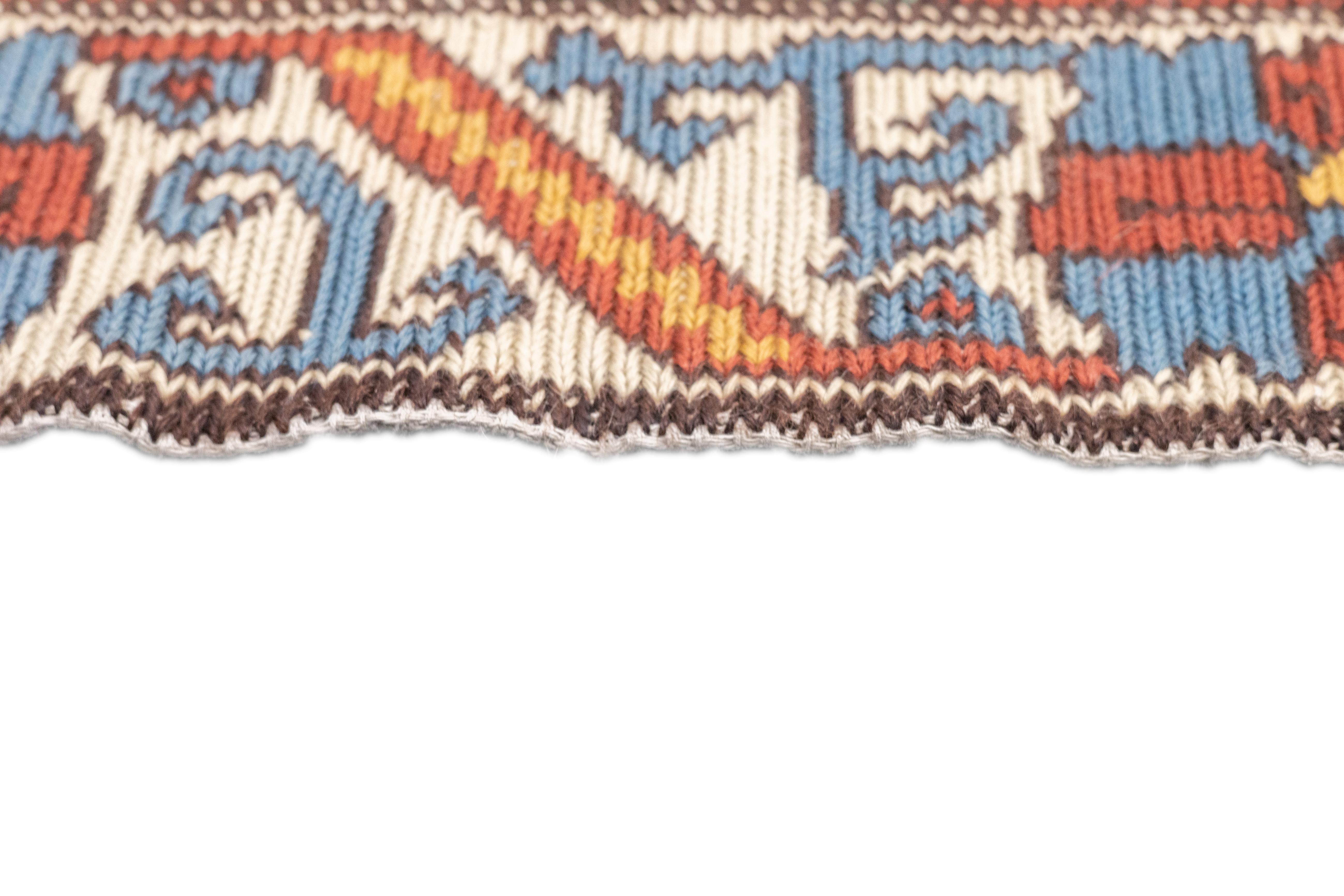 Vintage Drachen-Sumak-Teppich 4'11'' x 8'2'' (20. Jahrhundert) im Angebot
