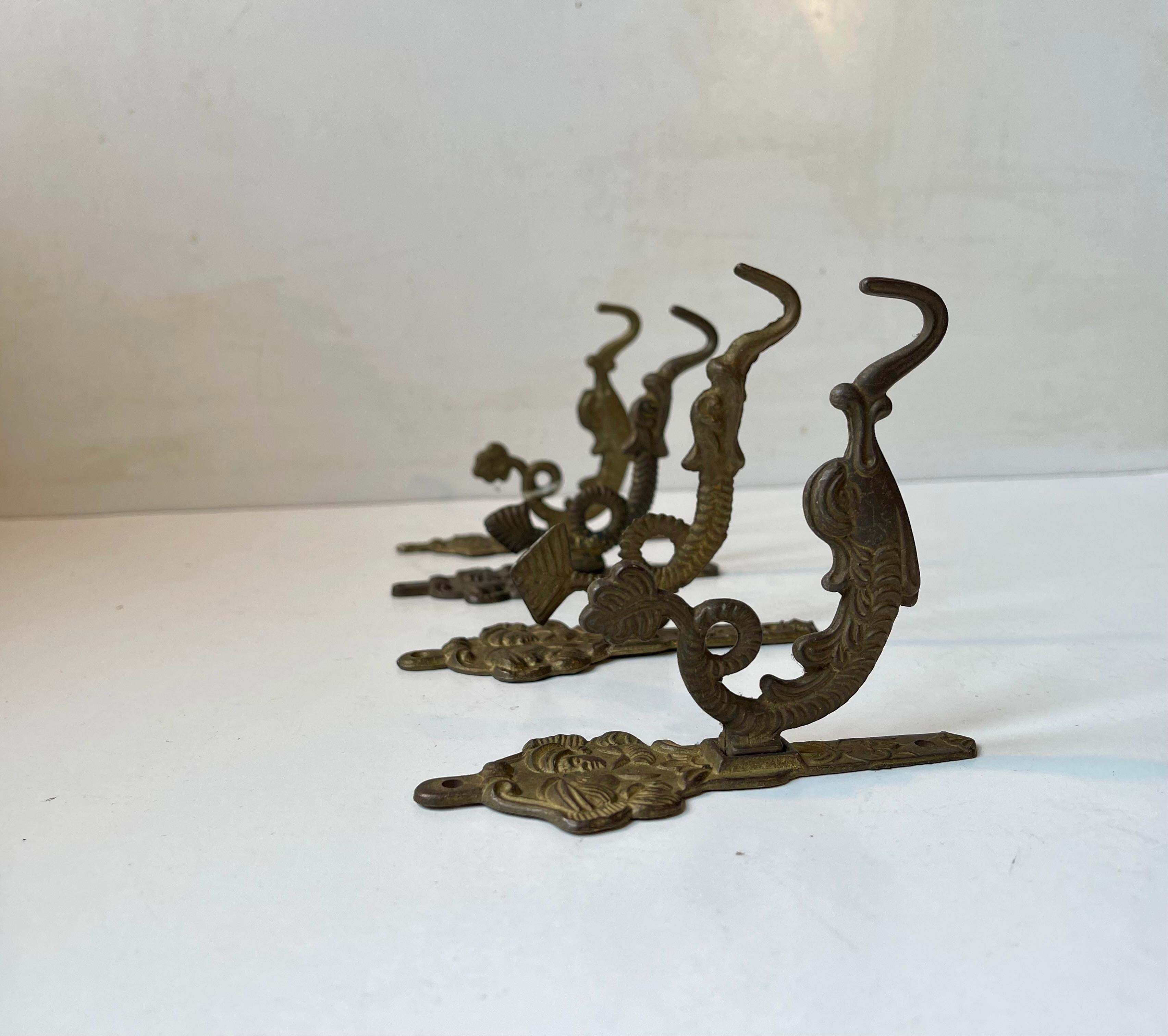 Modern Vintage Dragon Wall Hooks in Brass, 1970s, set of 4 For Sale