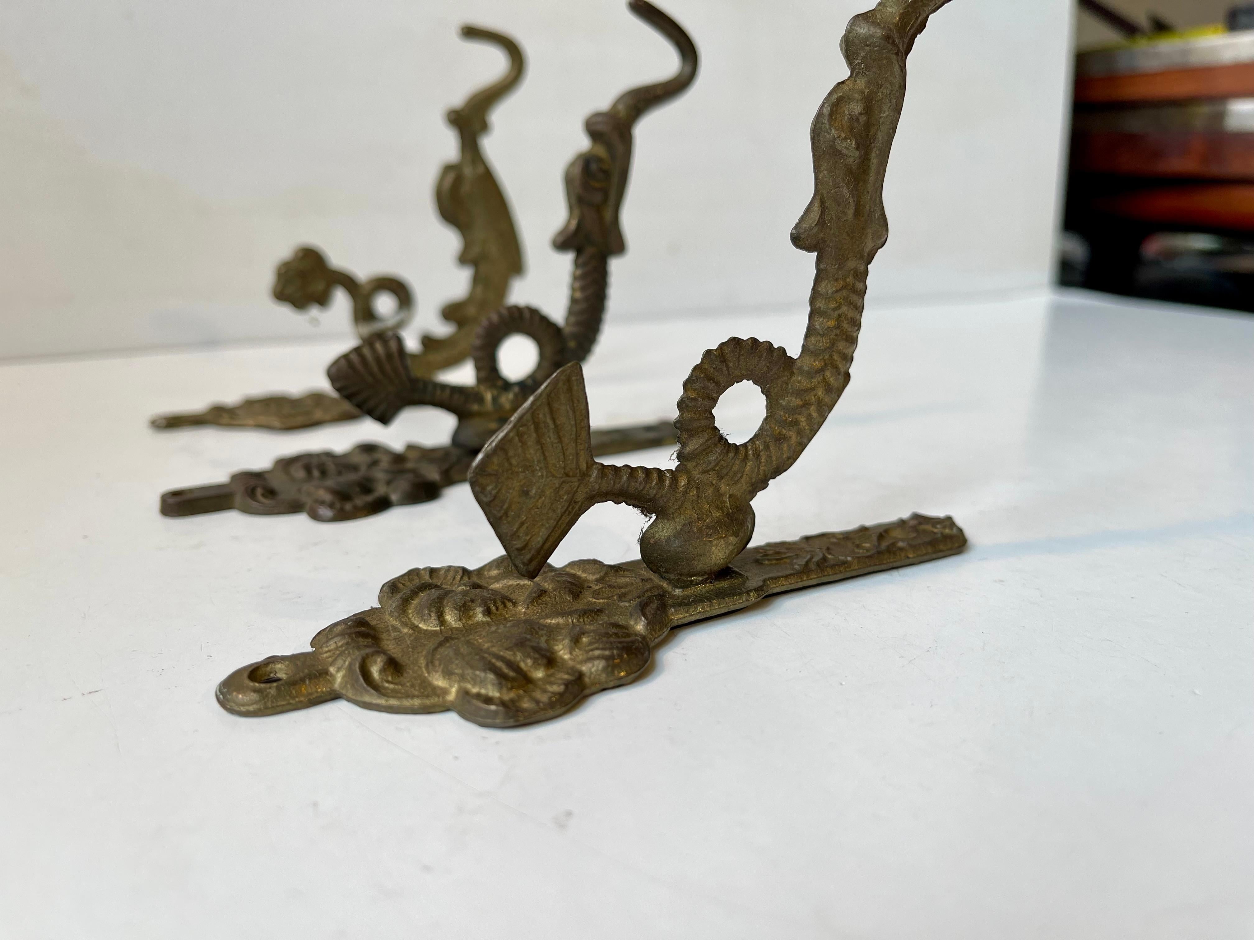 Asian Vintage Dragon Wall Hooks in Brass, 1970s, set of 4 For Sale
