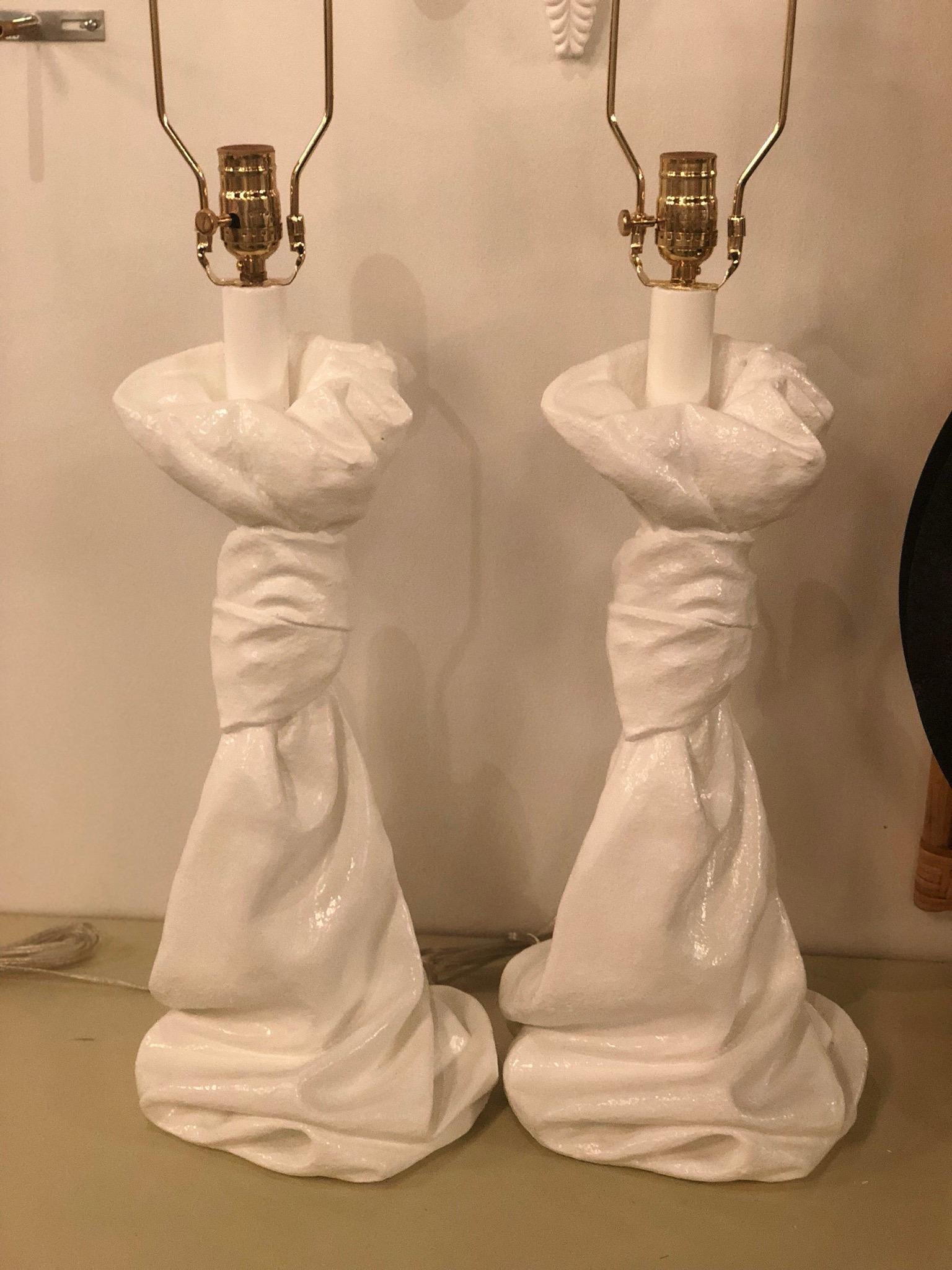 Vintage Draped Plaster White Lacquered Table Lamps Pair Lucite Brass 4
