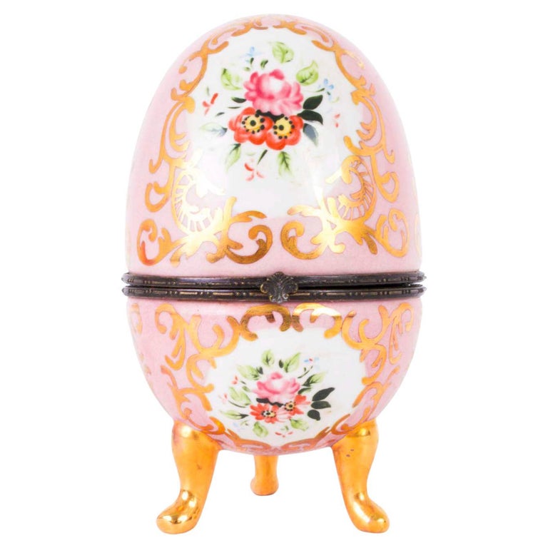 Vintage Dresdener handbemalter Rosenrosa Porzellan-Eier, Vintage im Angebot bei 1stDibs Deutschland