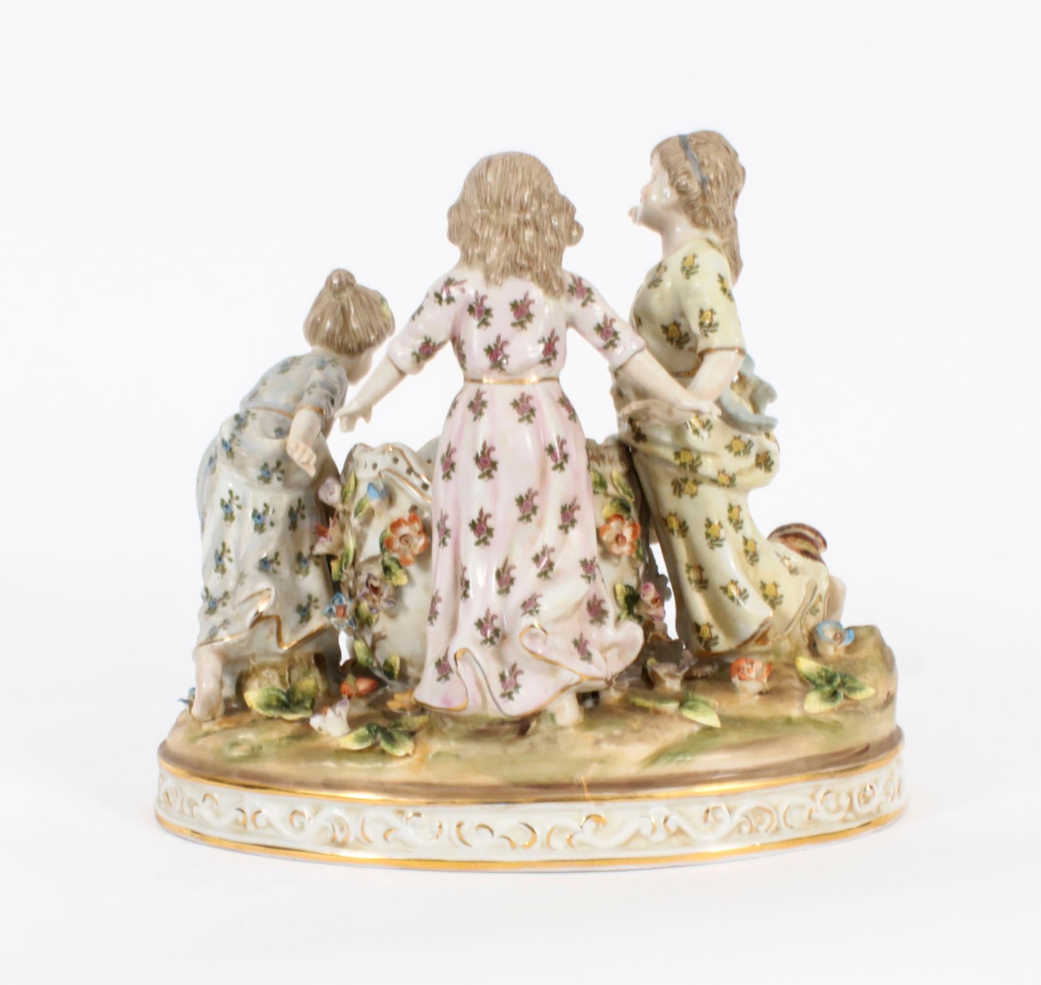 Vintage Dresden Revival Porcelain Centrepiece 'Children at Play' 20th Century For Sale 3