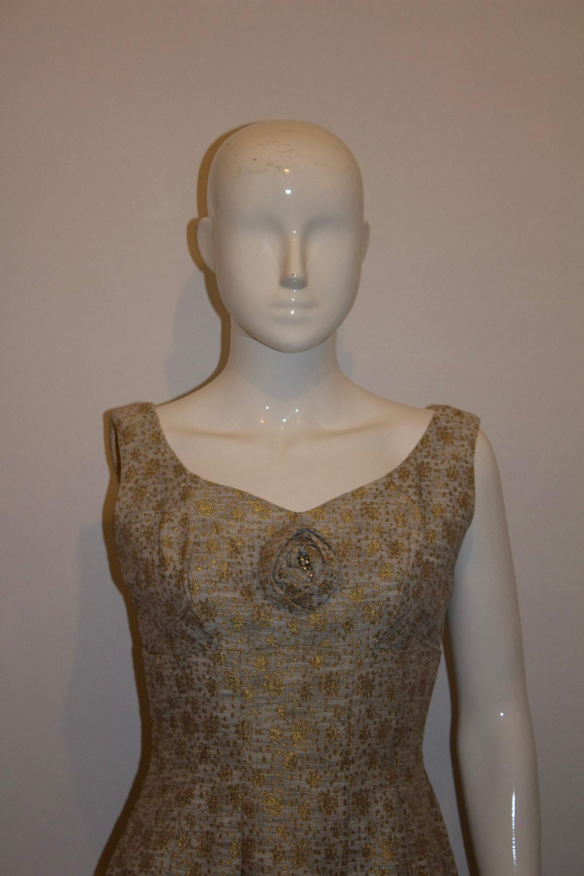 Vintage Dress and Coat Outfit in Blue and Gold In Good Condition For Sale In London, GB