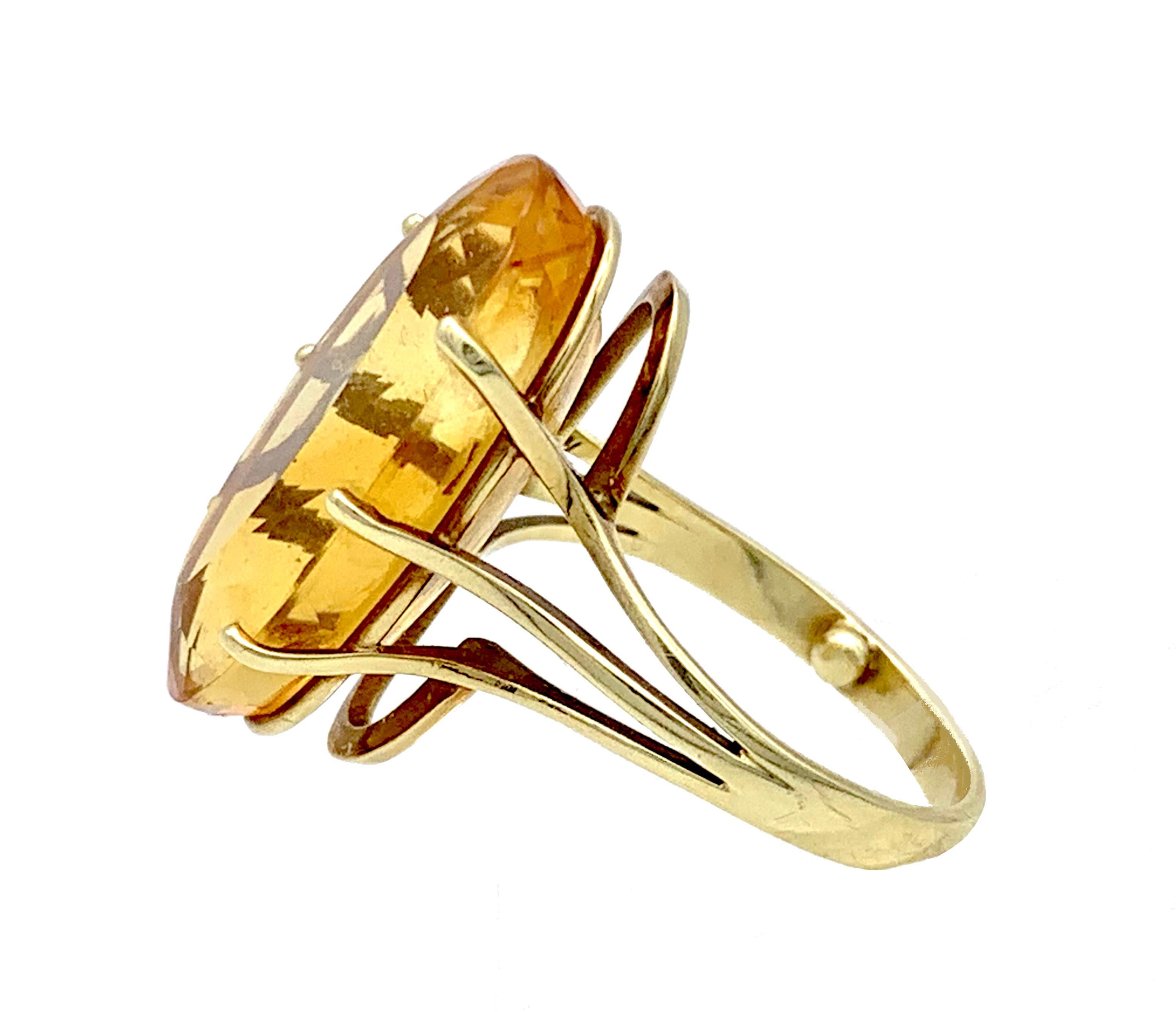 Vintage Kleid-Ring aus 14 Karat Gold mit gelbem Citrin im Ovalschliff Damen im Angebot