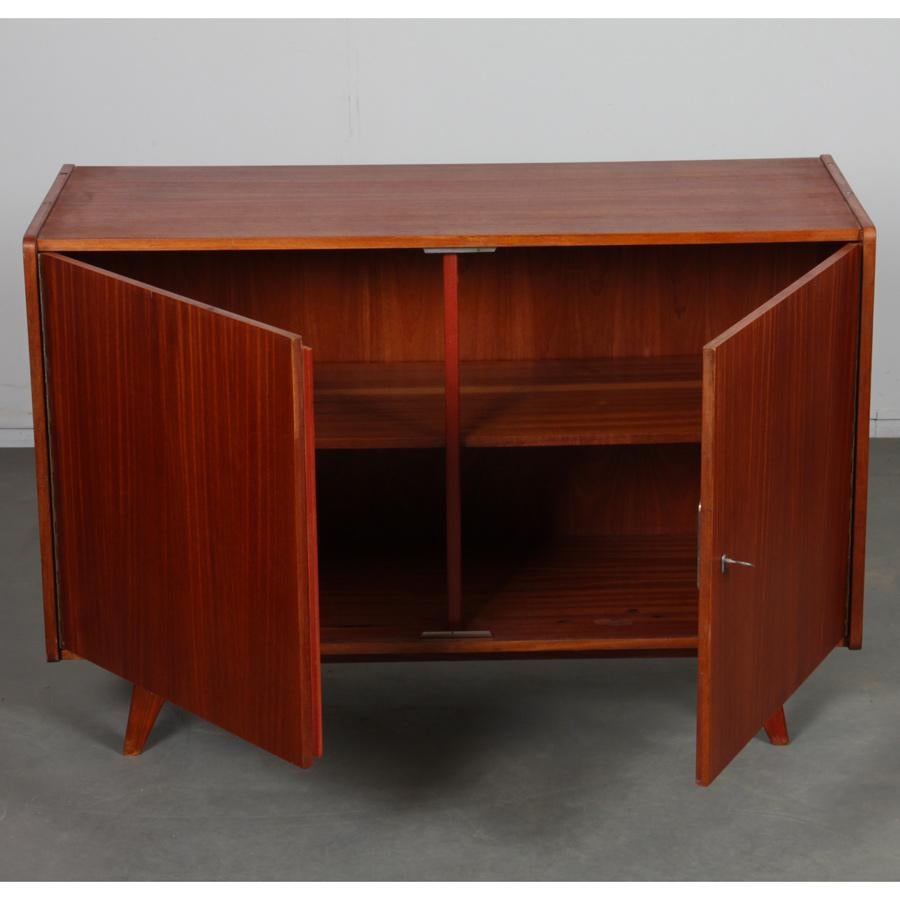 Milieu du XXe siècle Commode vintage par Jiroutek pour Interi Praha modèle U-450, 1960s en vente