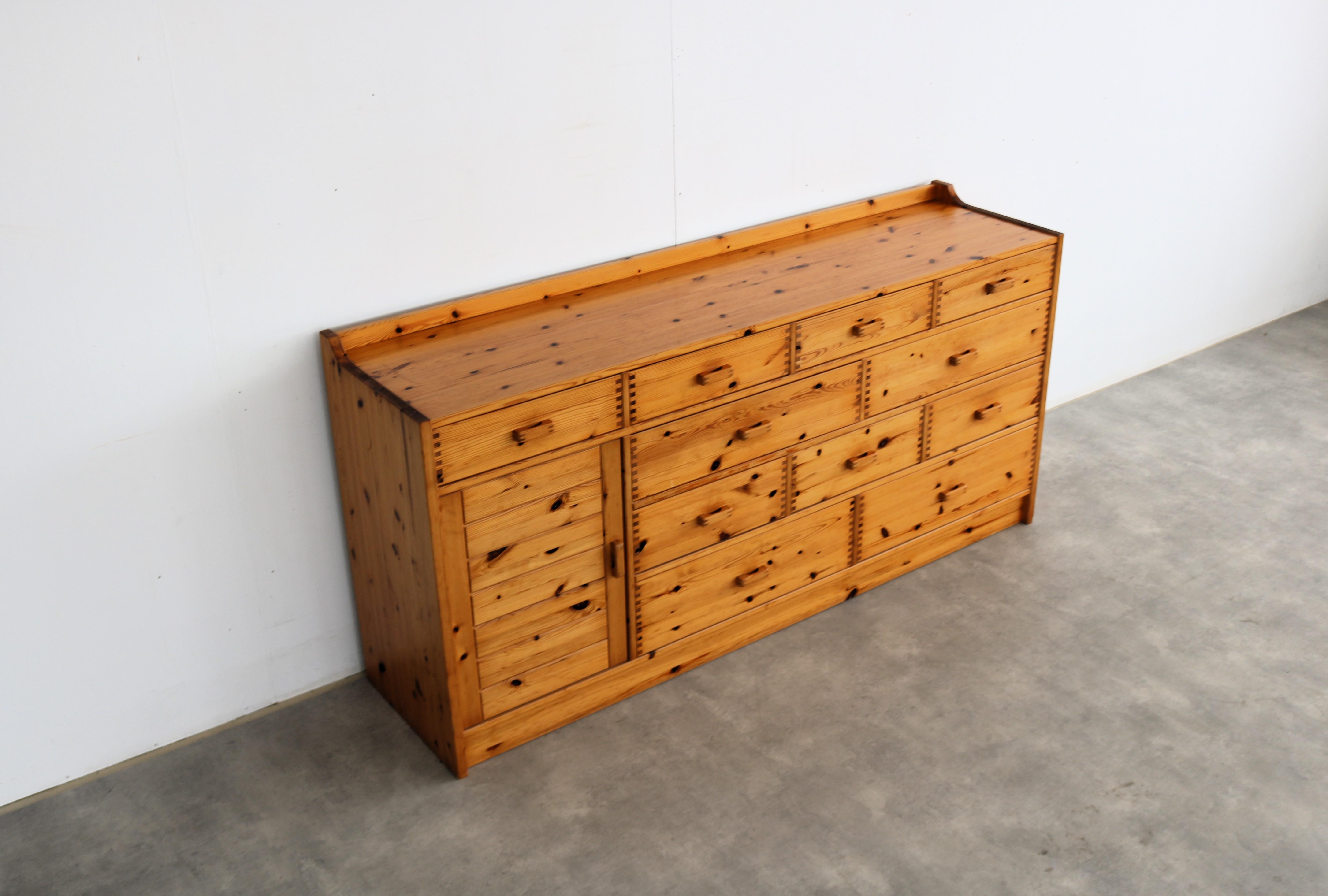 vintage dresser  chest of drawers  sideboard  70s  Danish For Sale 6