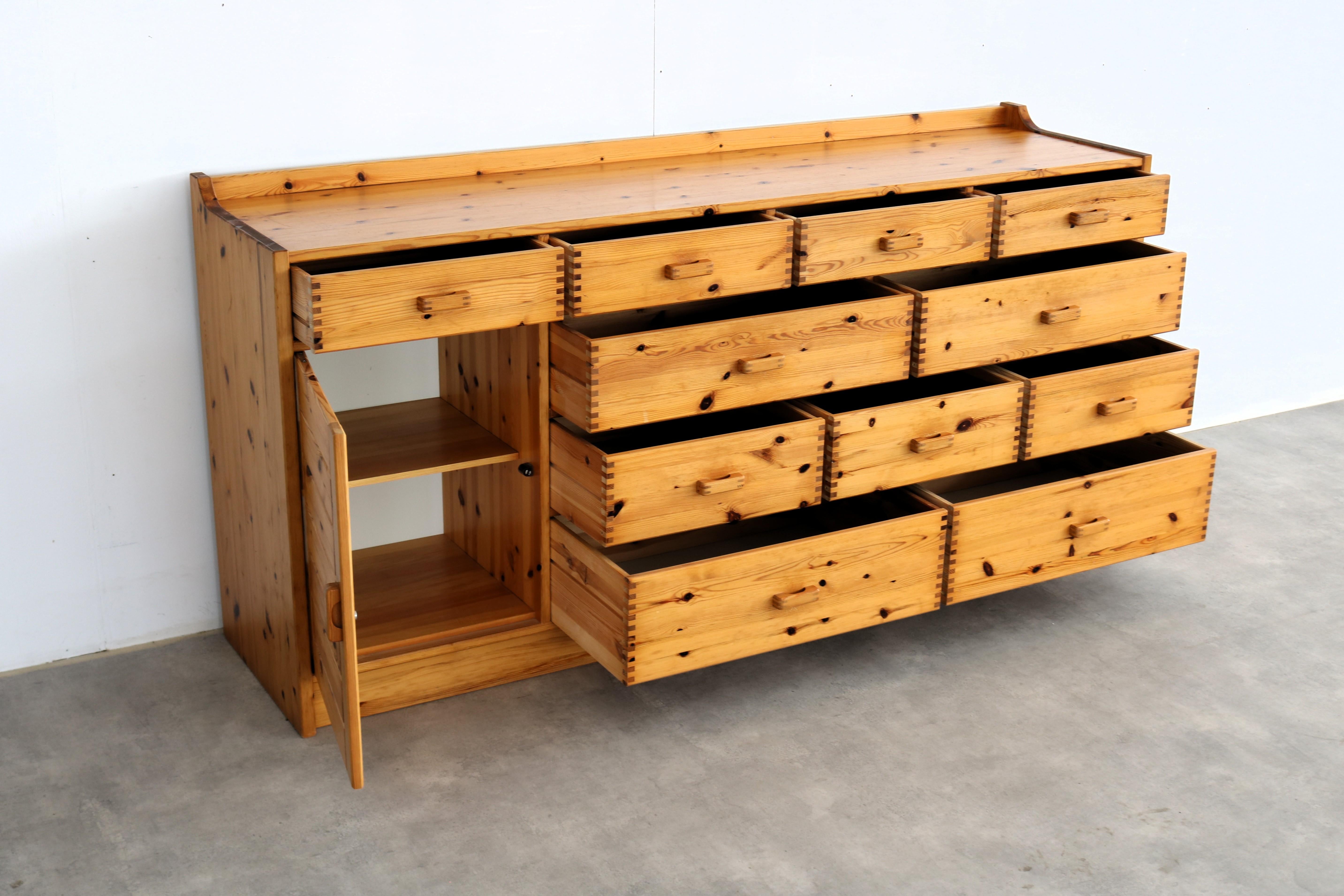 vintage dresser  chest of drawers  sideboard  70s  Danish For Sale 3