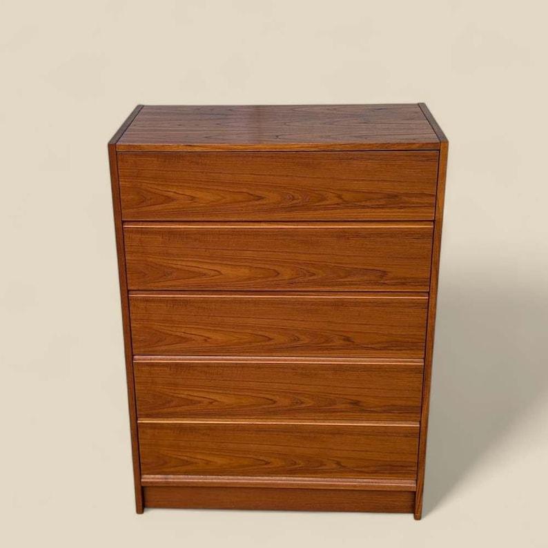 Mid-Century Modern Vintage Dresser, Danish Mid Century, Teak, MCM, Tallboy, Five Drawers, Bedroom For Sale