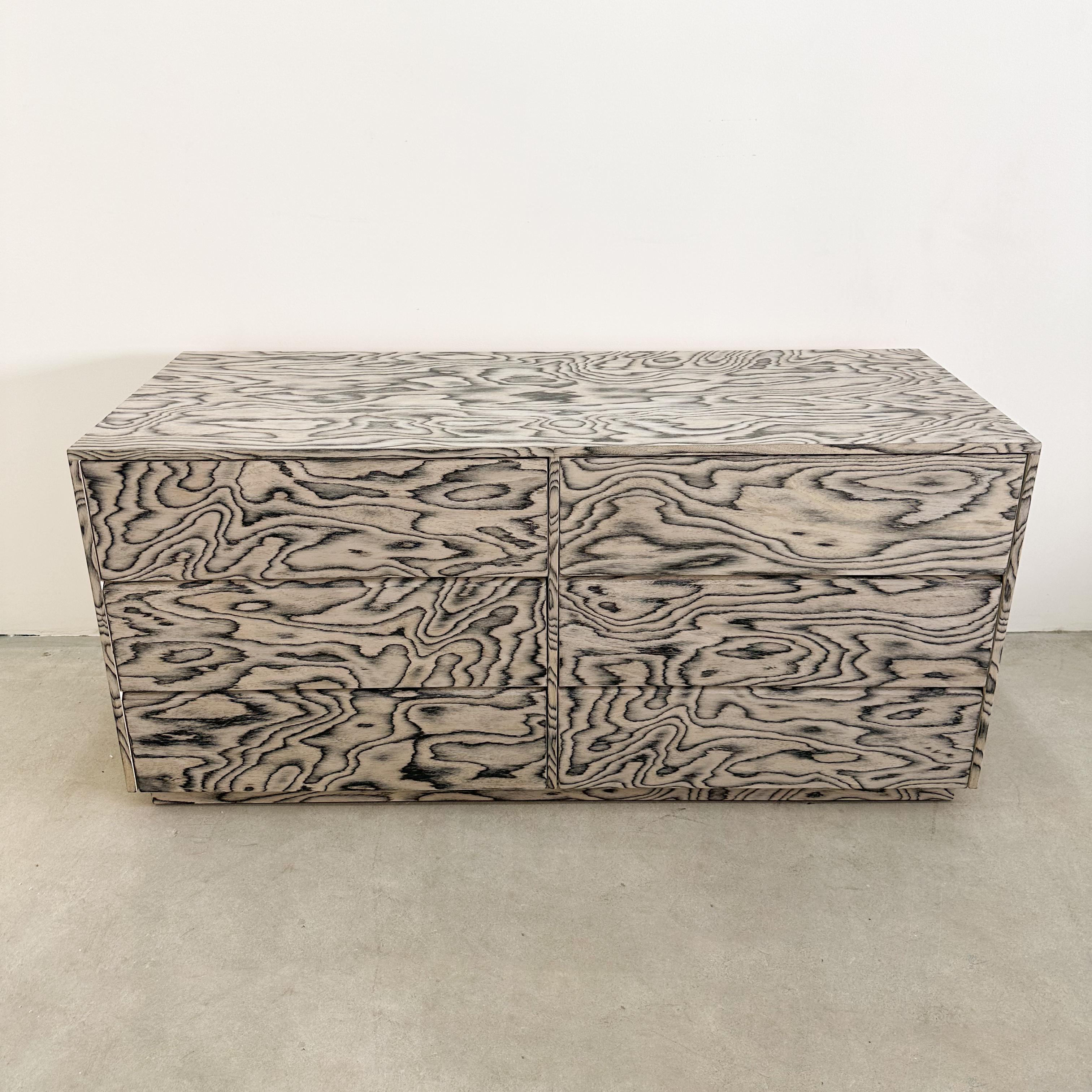 Vintage Dresser With Ettore Sottsass Veneer Postmodern 1980s In Good Condition In Palm Desert, CA