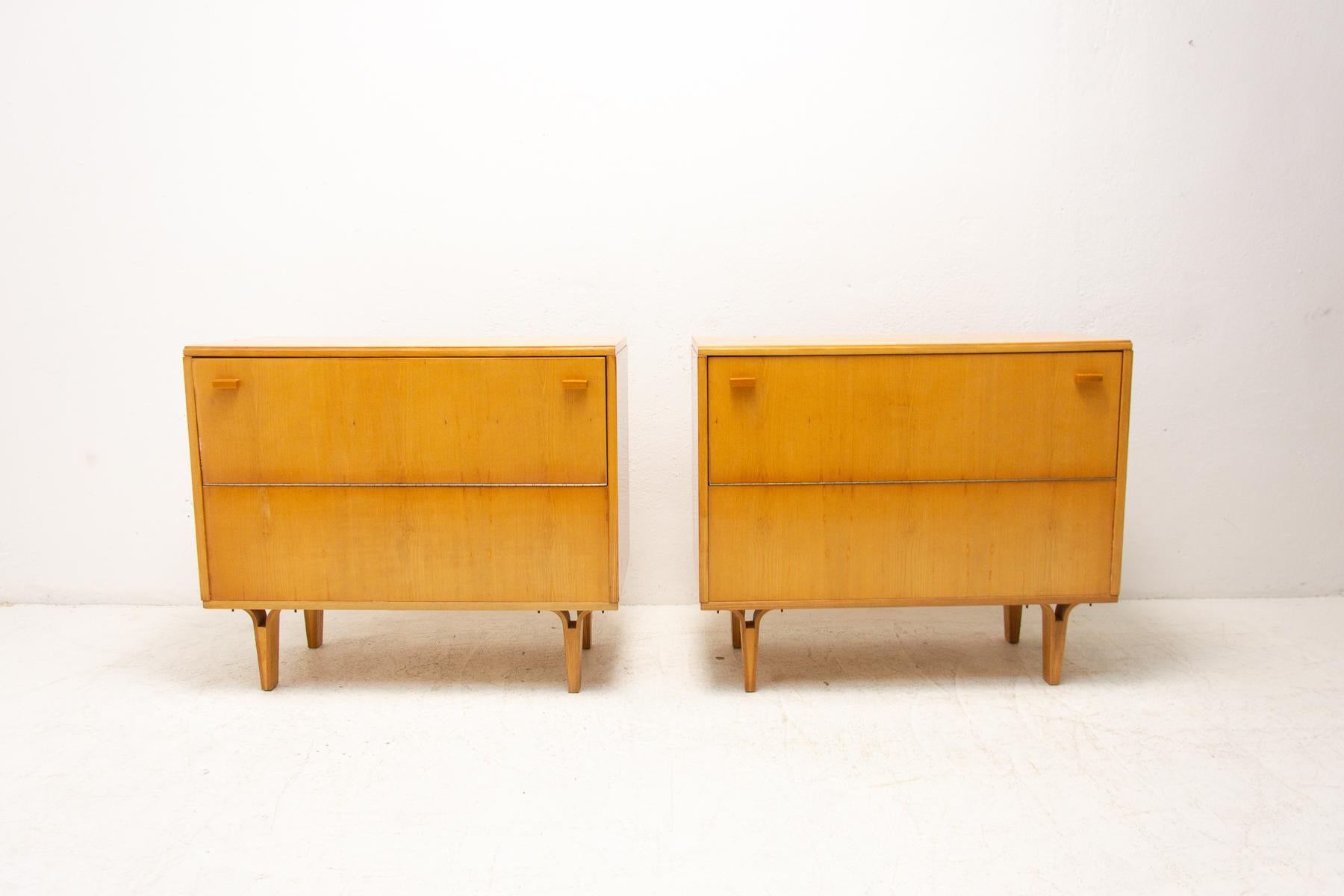 This dresser for bedding was designed by Czechoslovak architect František Mezulánik for Nový Domov company in the former Czechoslovakia in the 1970´s.

It can be also used as a TV stand or small chest of drawers. It´s made of beech wood.

Very